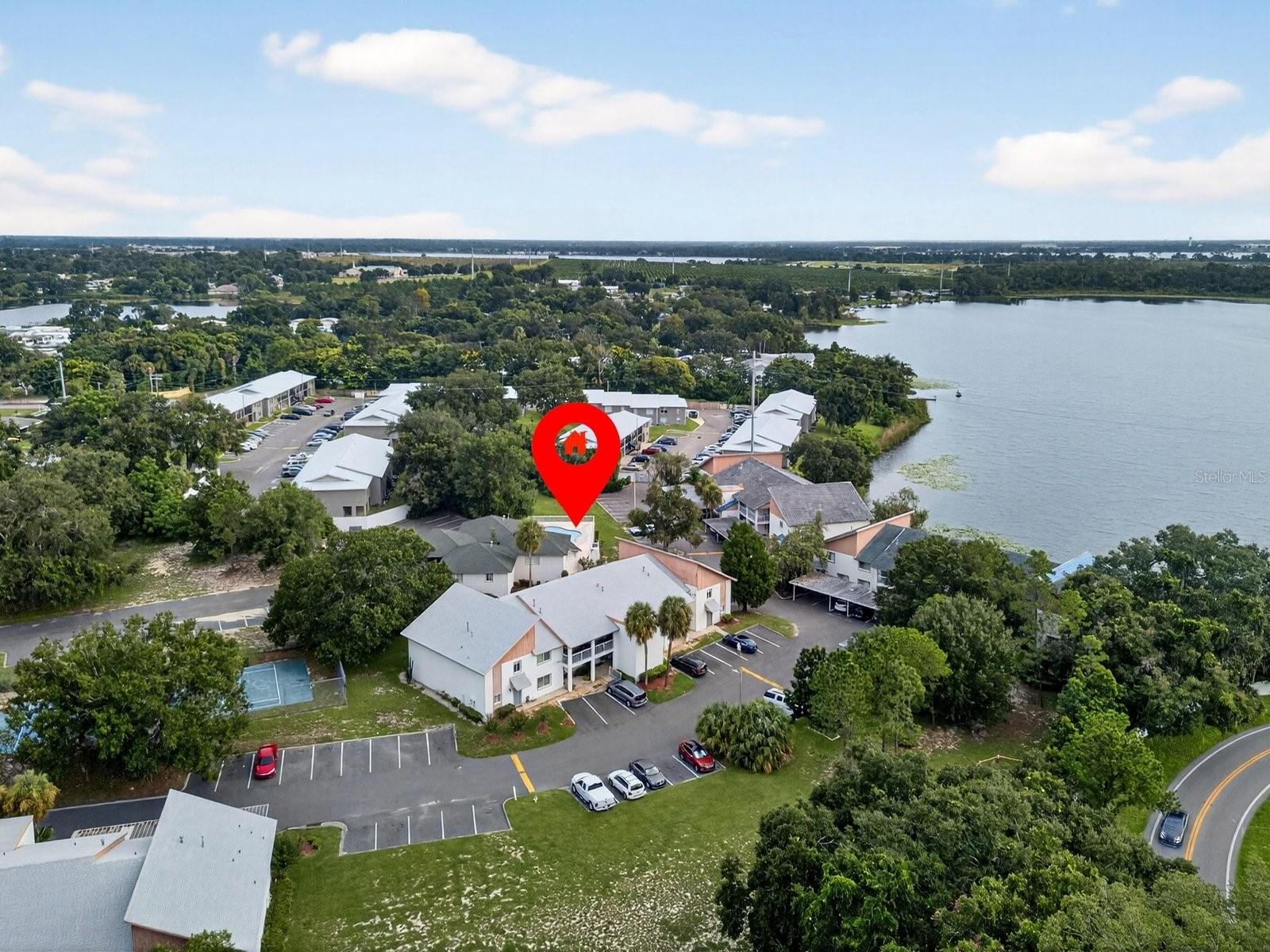 408 COUNTRY LANE #408