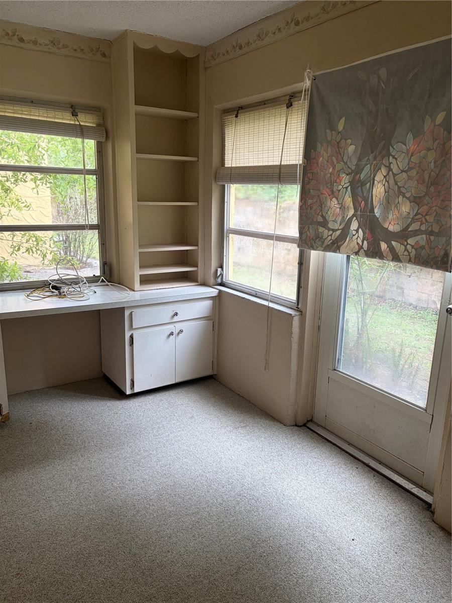 400 EL CAMINO DR #114