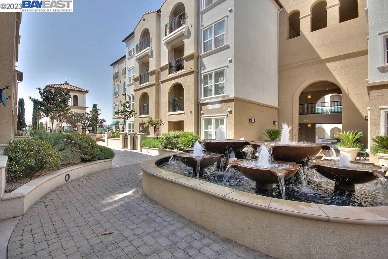 3420 Finnian Way # 118