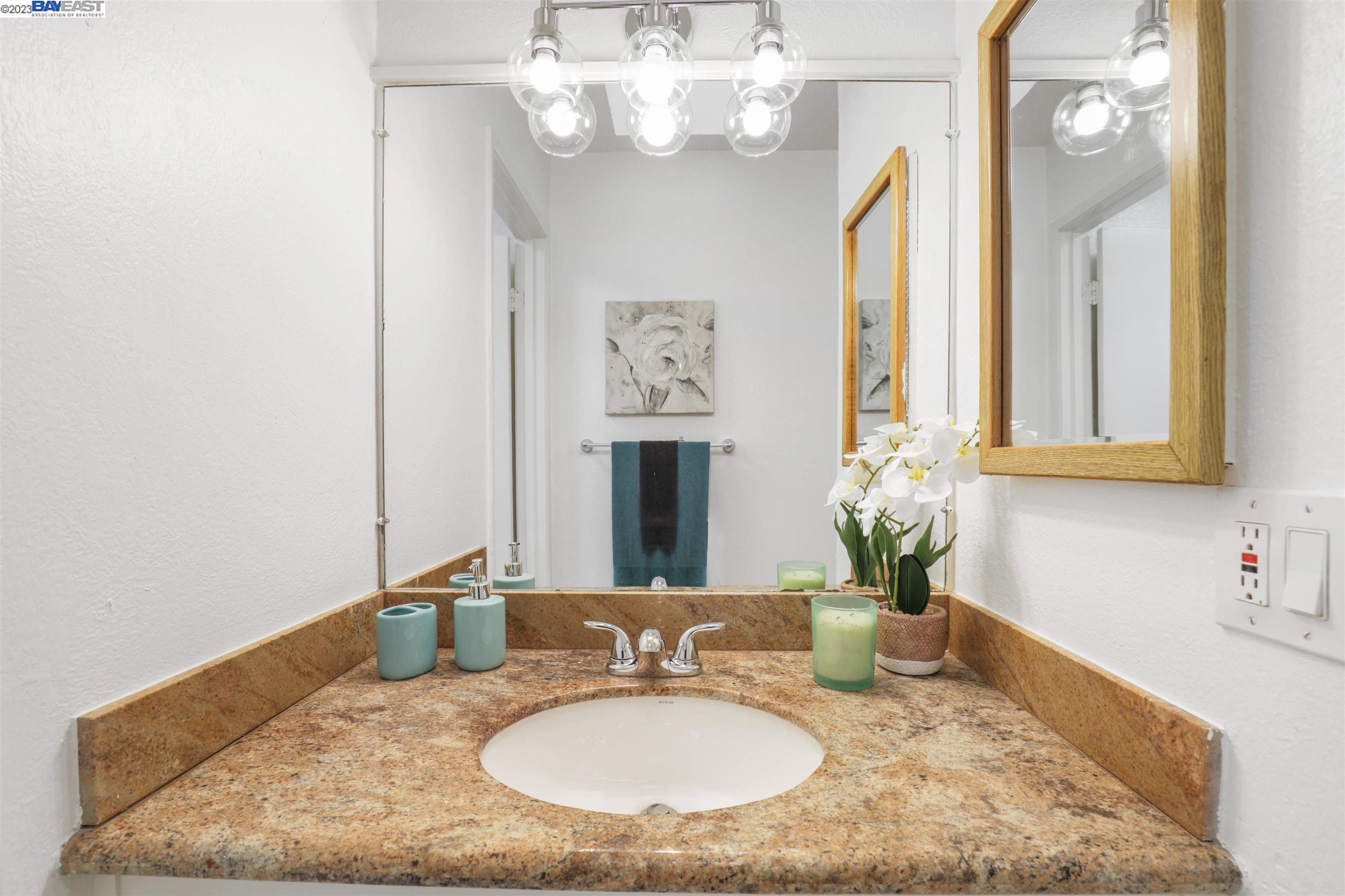 1001 Murrieta Blvd # 114