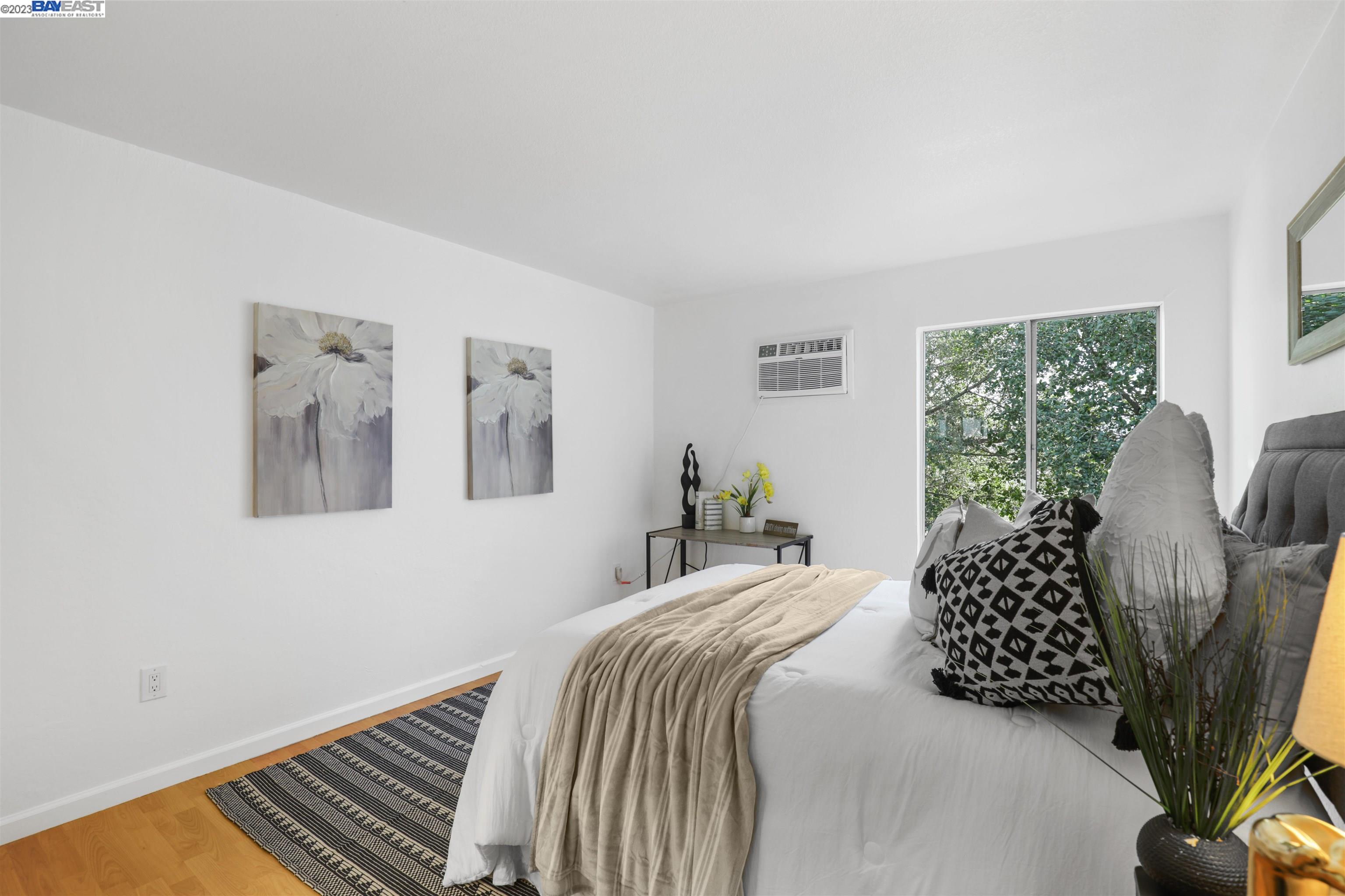 1001 Murrieta Blvd # 114