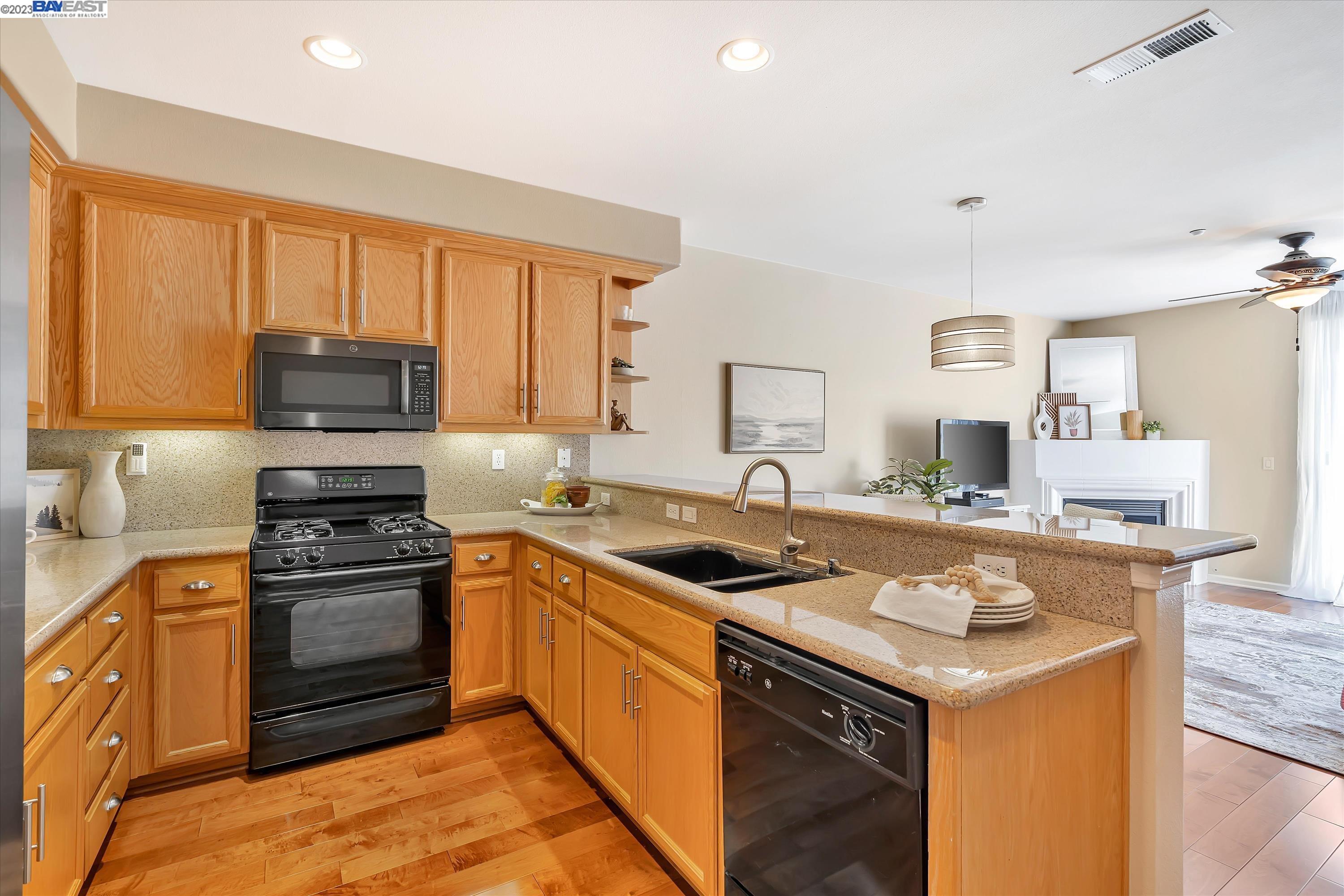 4203 Clarinbridge Cir