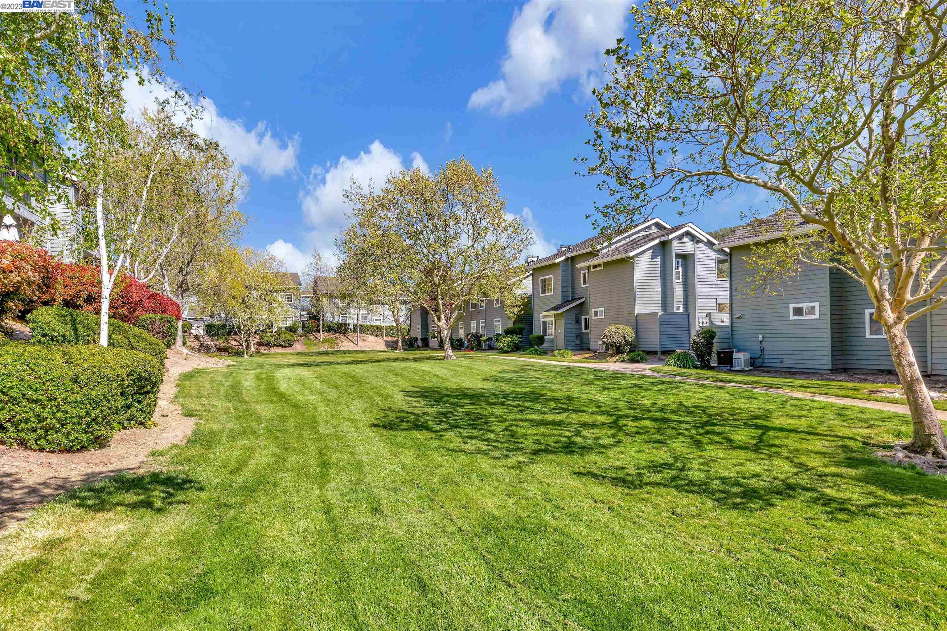 7855 Canyon Meadow Cir Unit: E