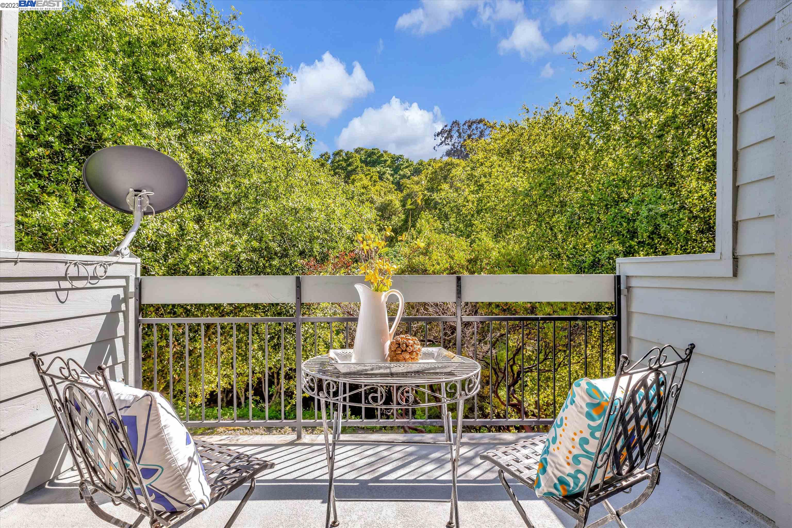 7855 Canyon Meadow Cir Unit: E