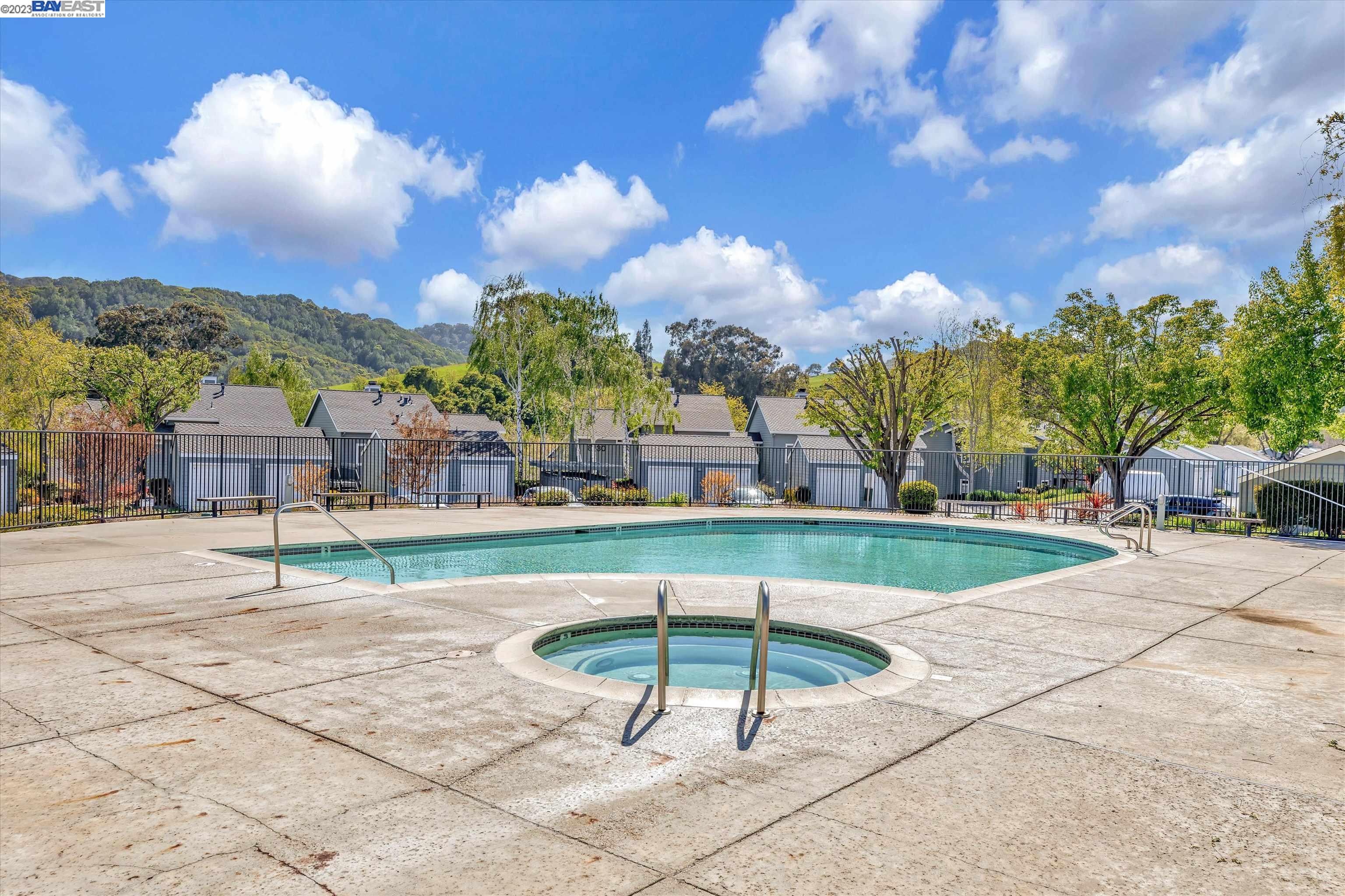 7855 Canyon Meadow Cir Unit: E