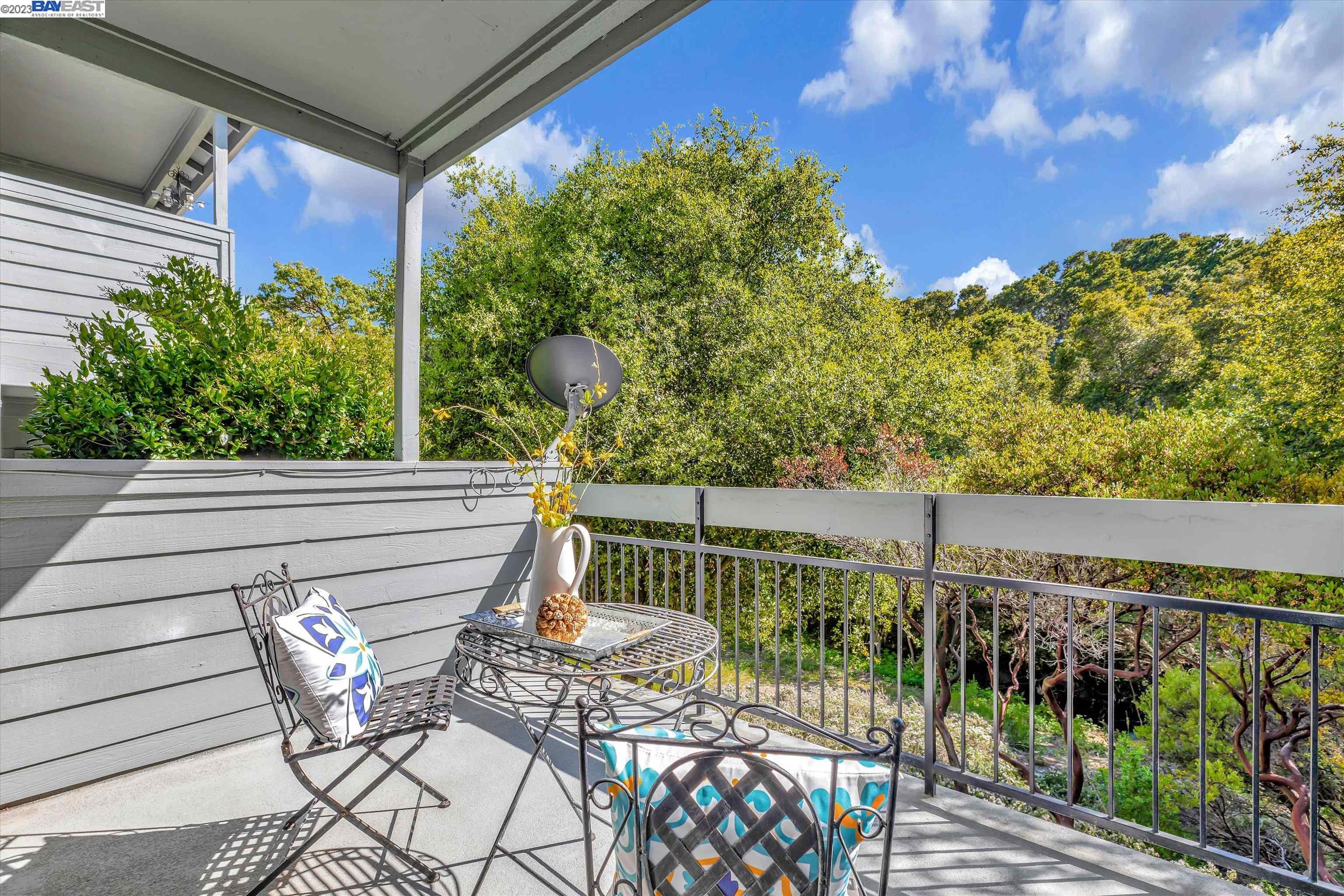 7855 Canyon Meadow Cir Unit: E