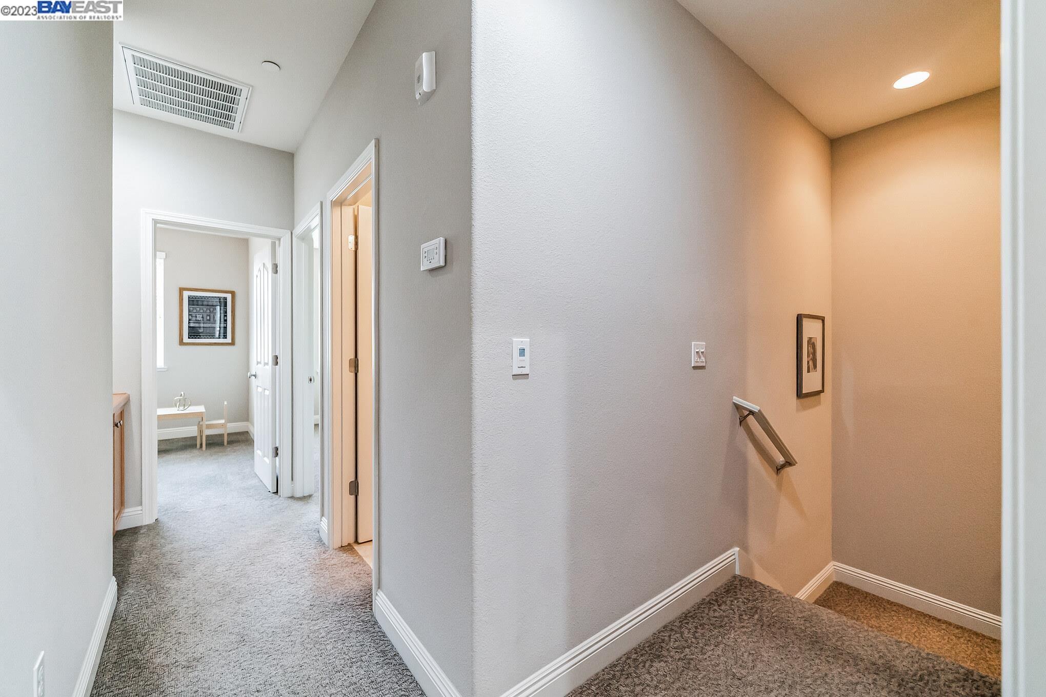 6602 S Mariposa Lane