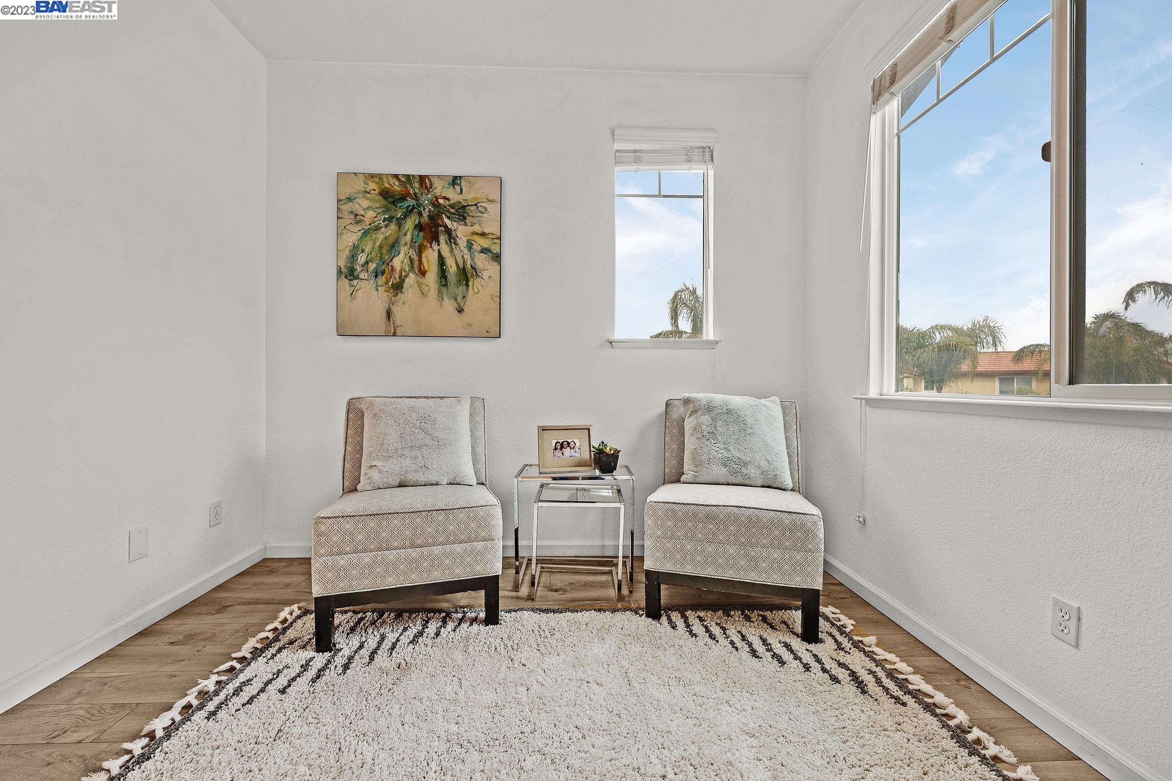 1649 Whispering Wind Dr