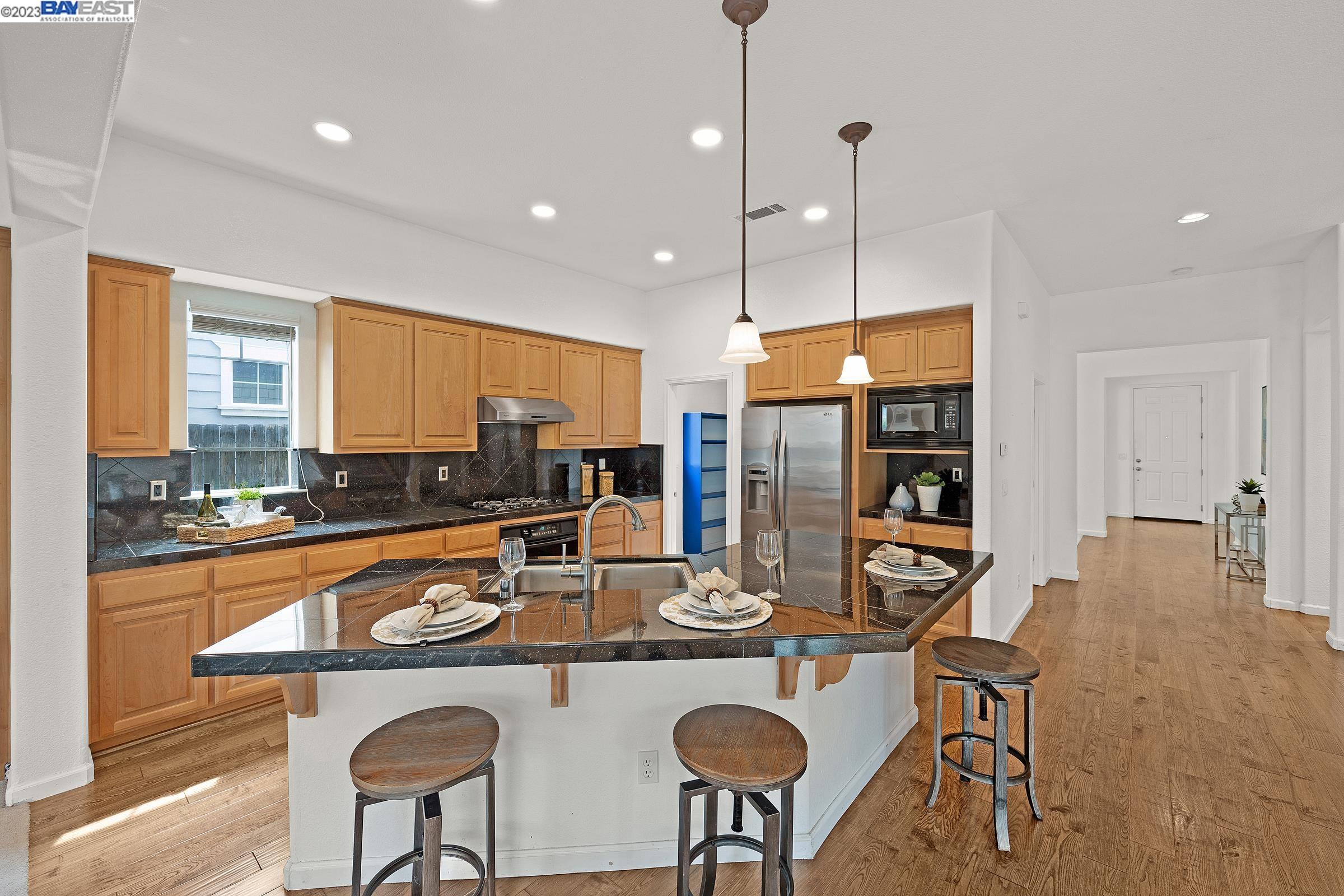 1649 Whispering Wind Dr