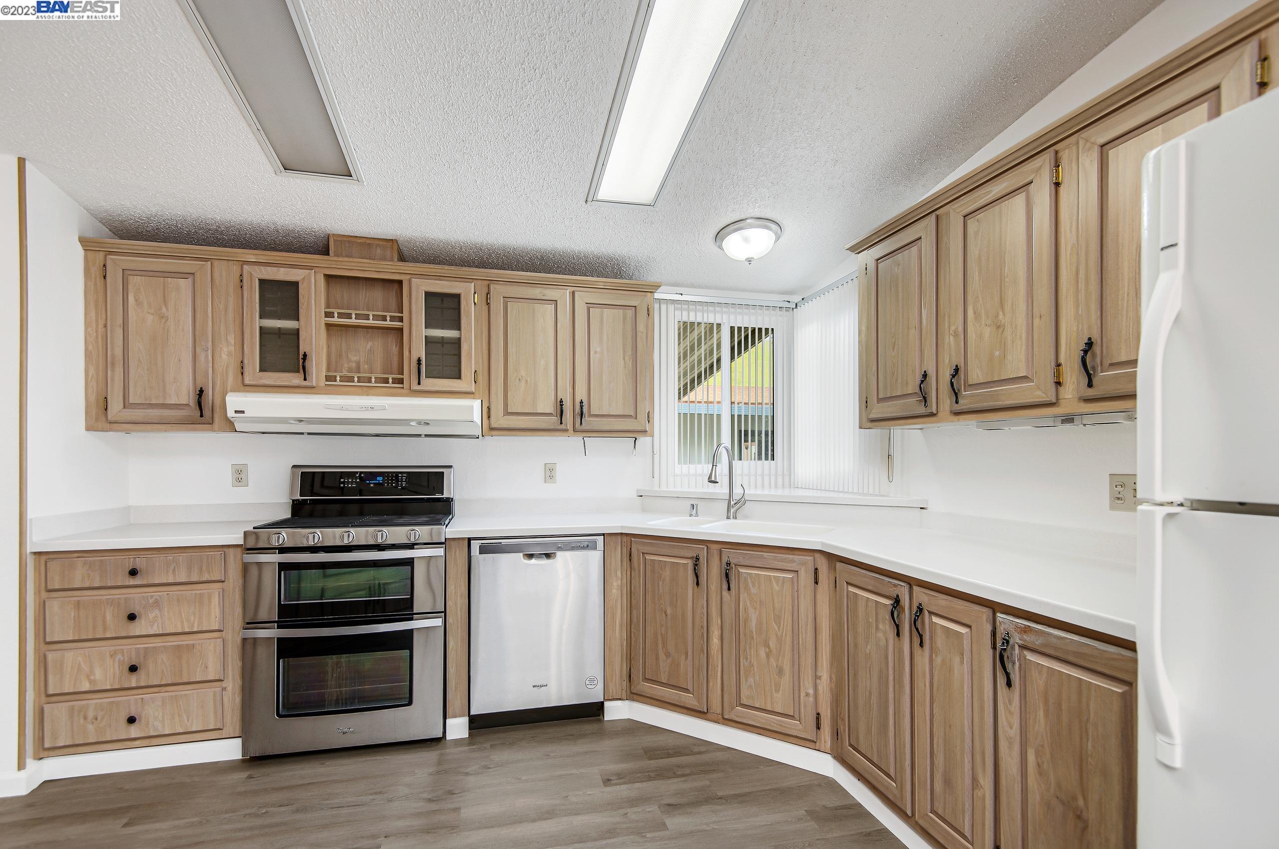 711 Old Canyon Rd SPC 33