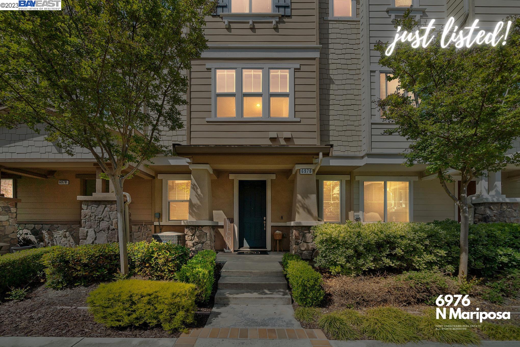 6976 N Mariposa Lane
