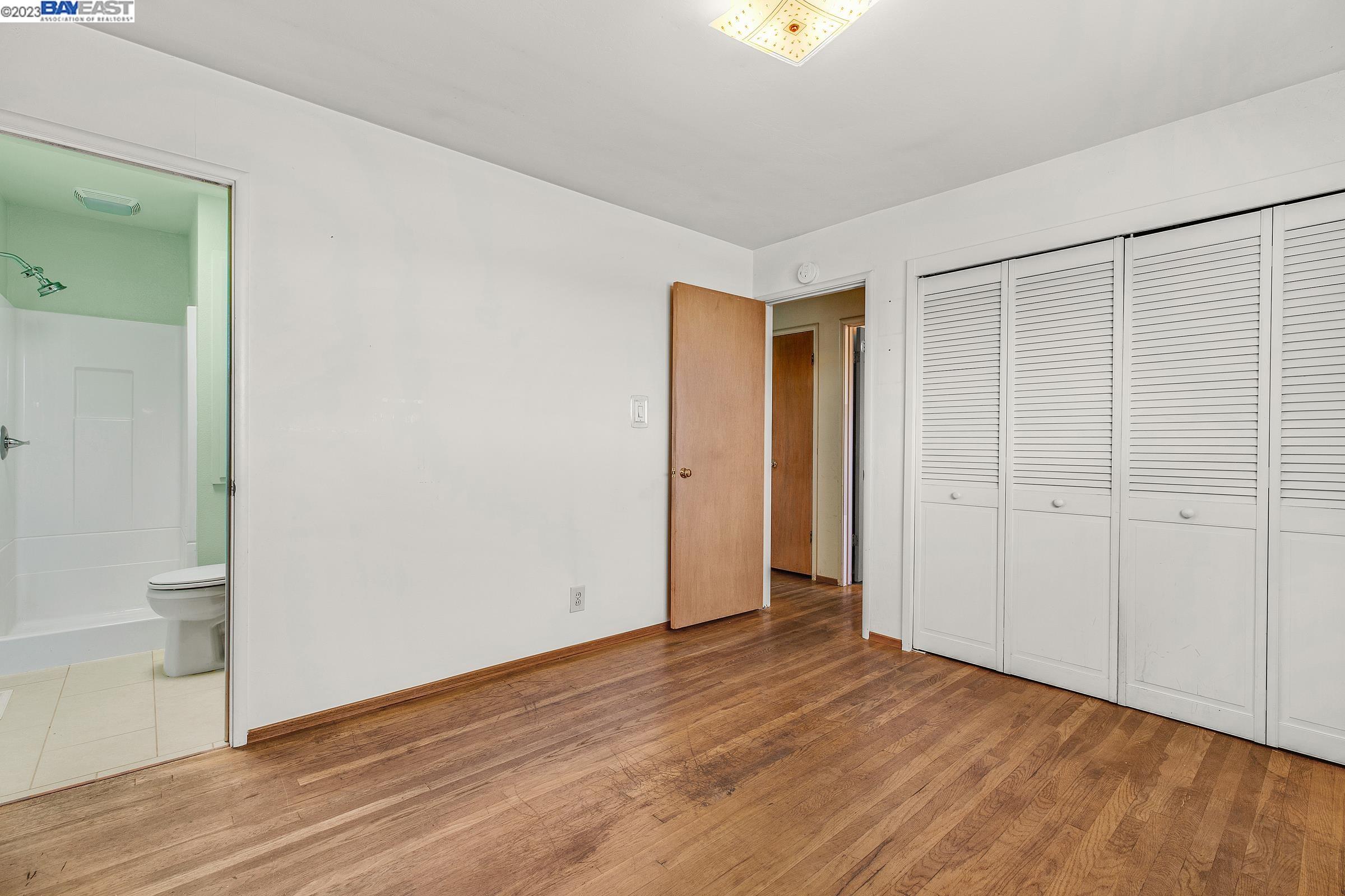 2638 Sleepy Hollow Avenue