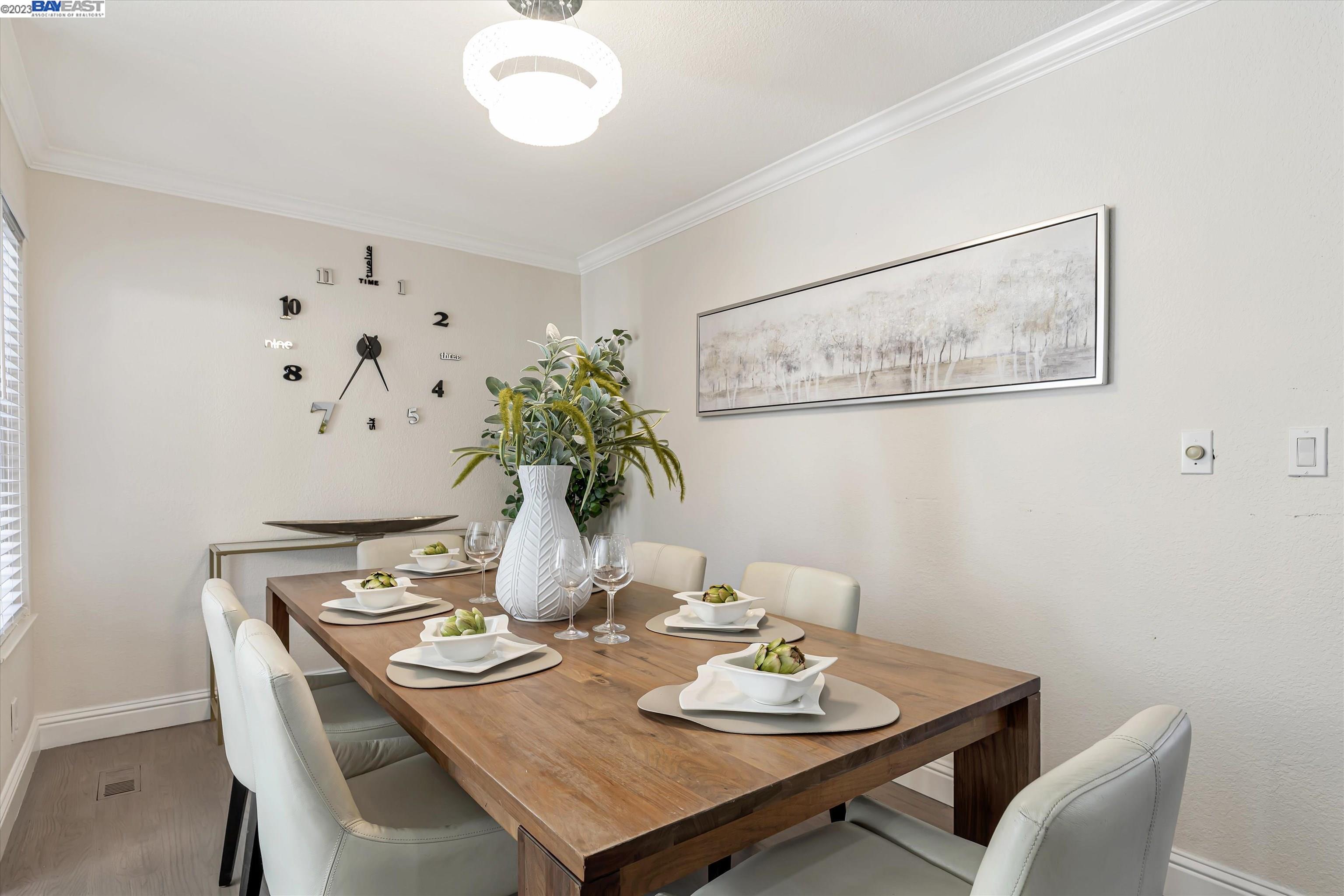 1739 Saint Helena Dr