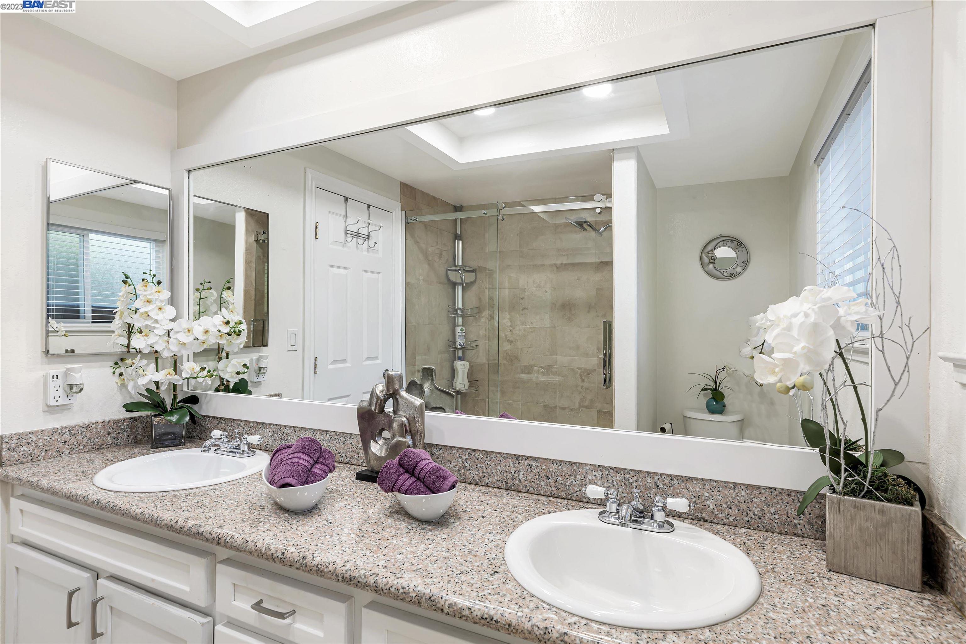 1739 Saint Helena Dr