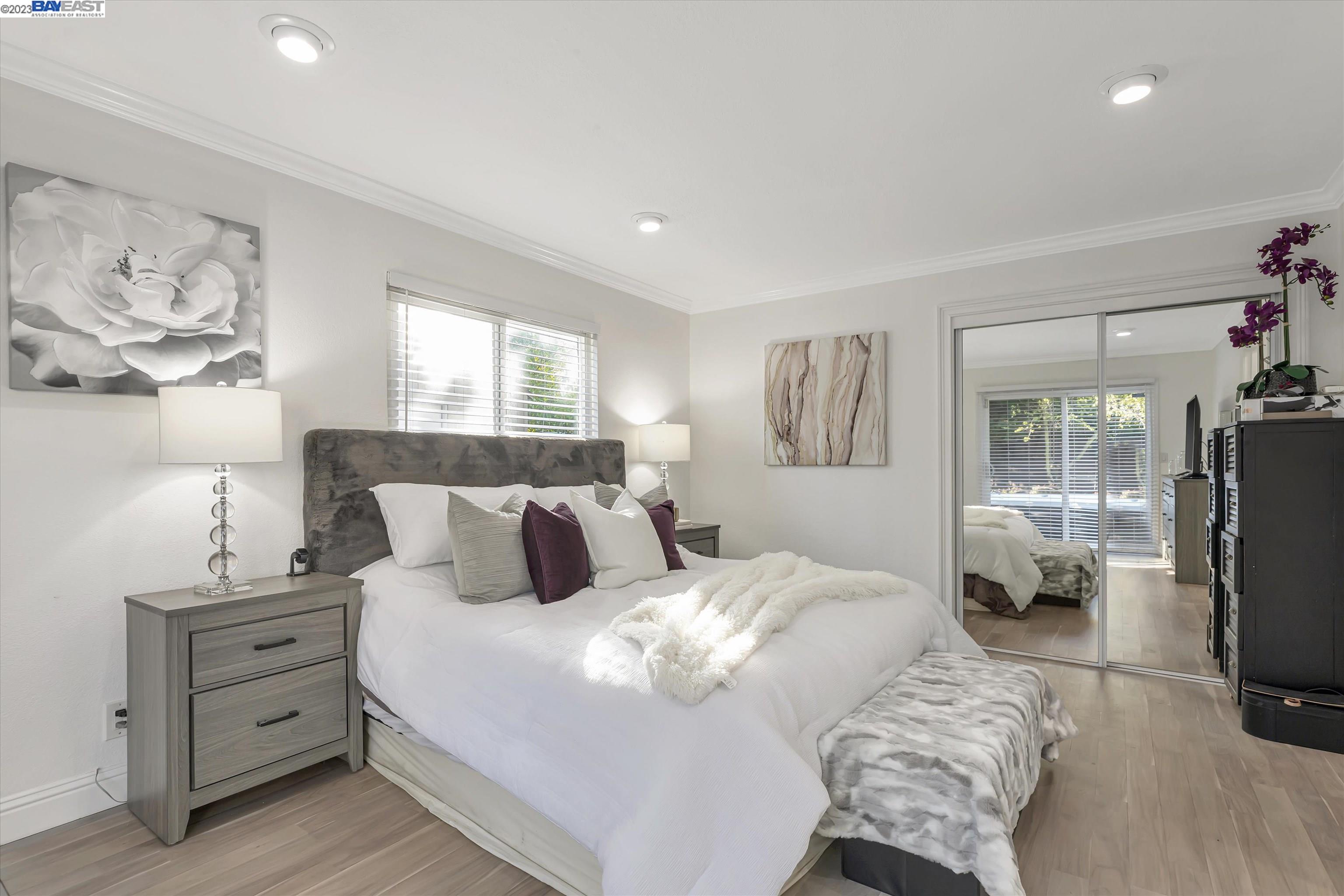 1739 Saint Helena Dr