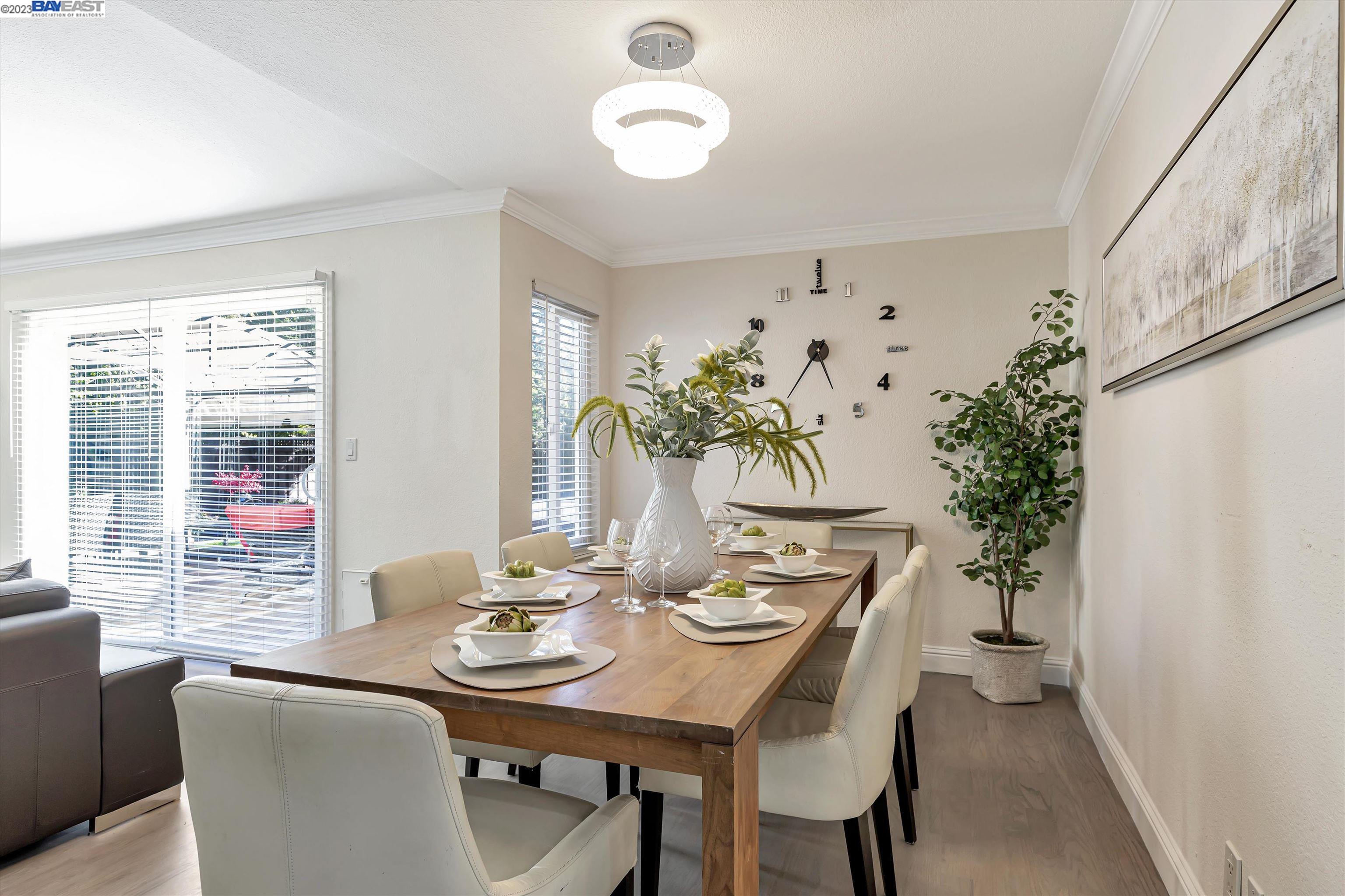 1739 Saint Helena Dr