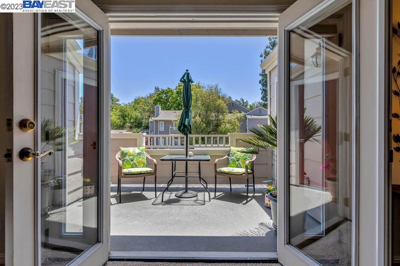 302 Norris Canyon Ter