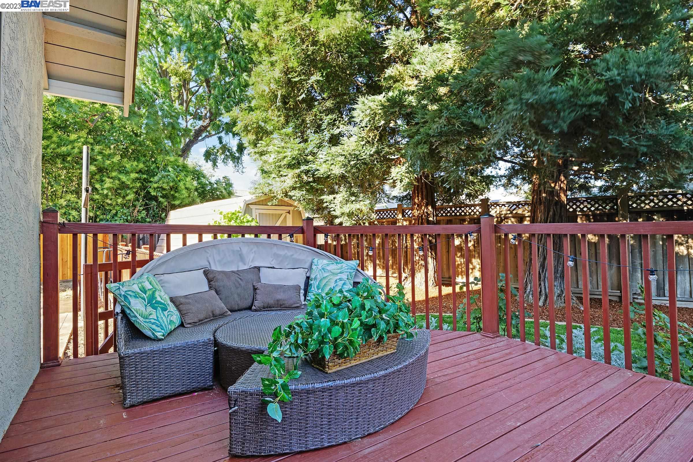 1579 Fontonett Place