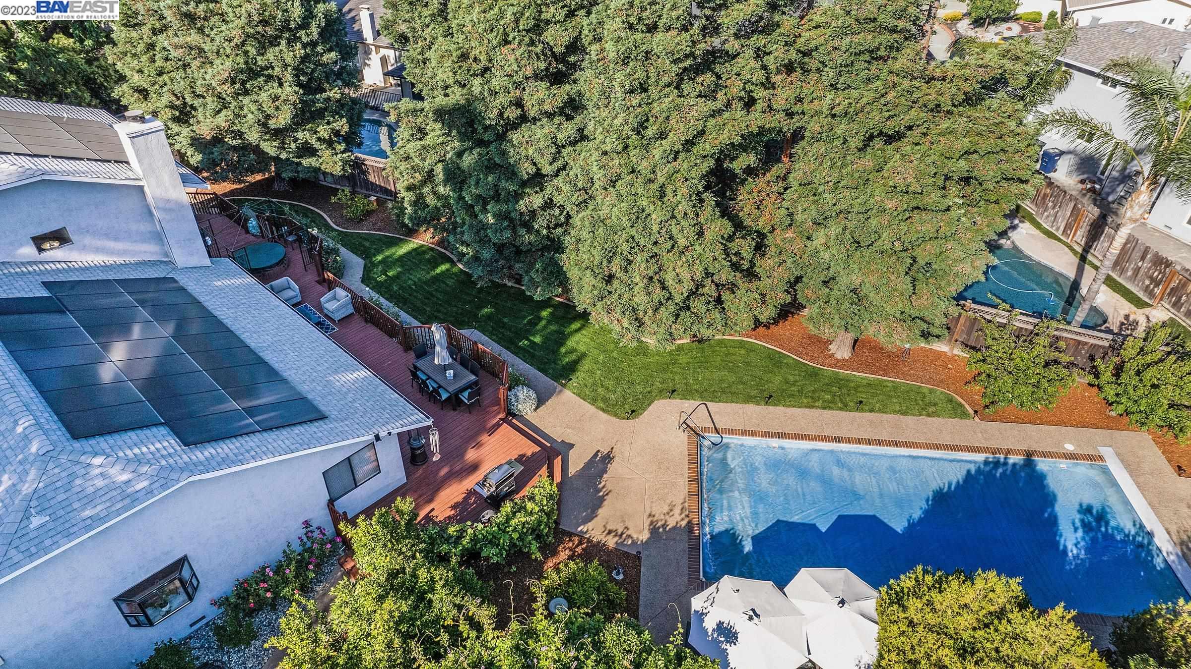 1579 Fontonett Place