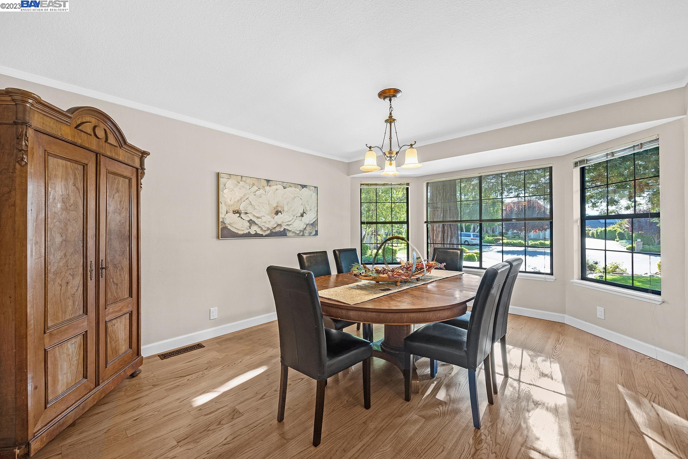 1579 Fontonett Place