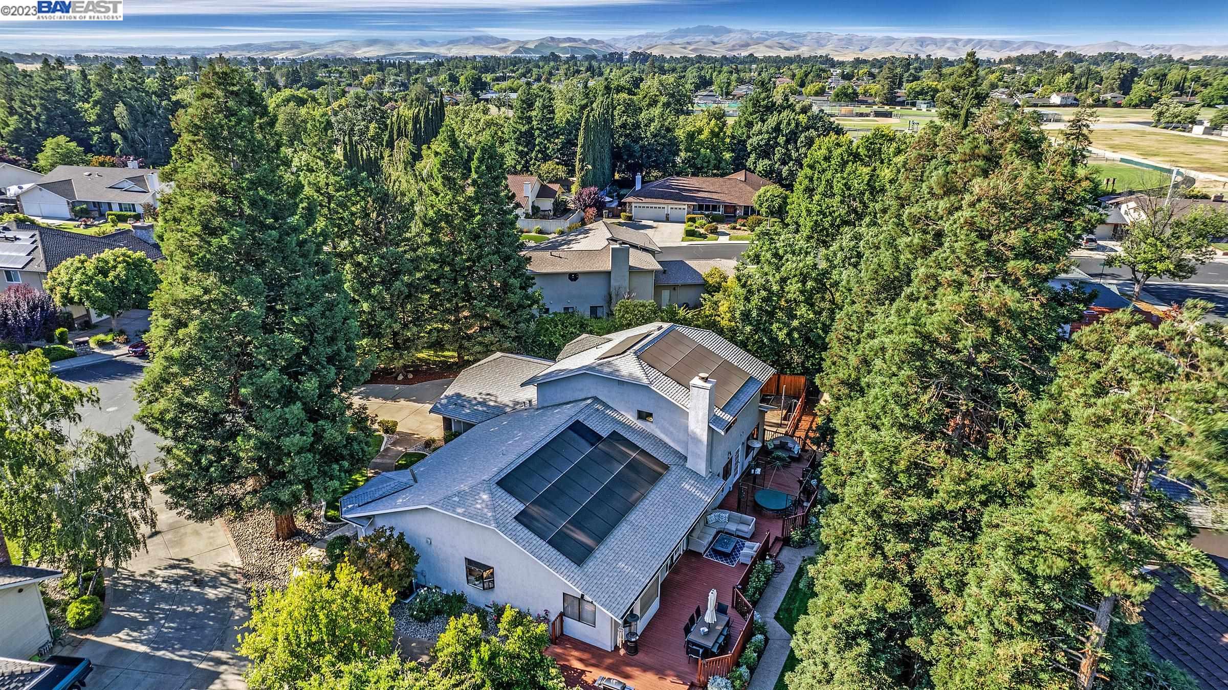 1579 Fontonett Place