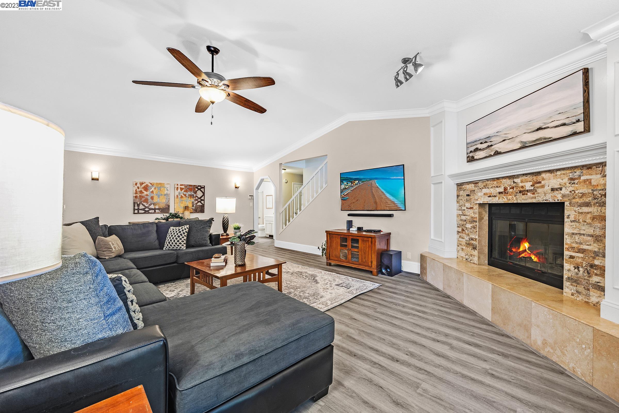 1579 Fontonett Place