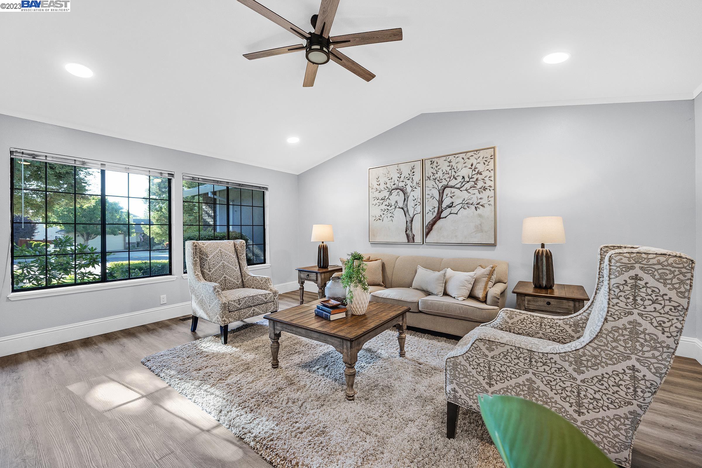 1579 Fontonett Place