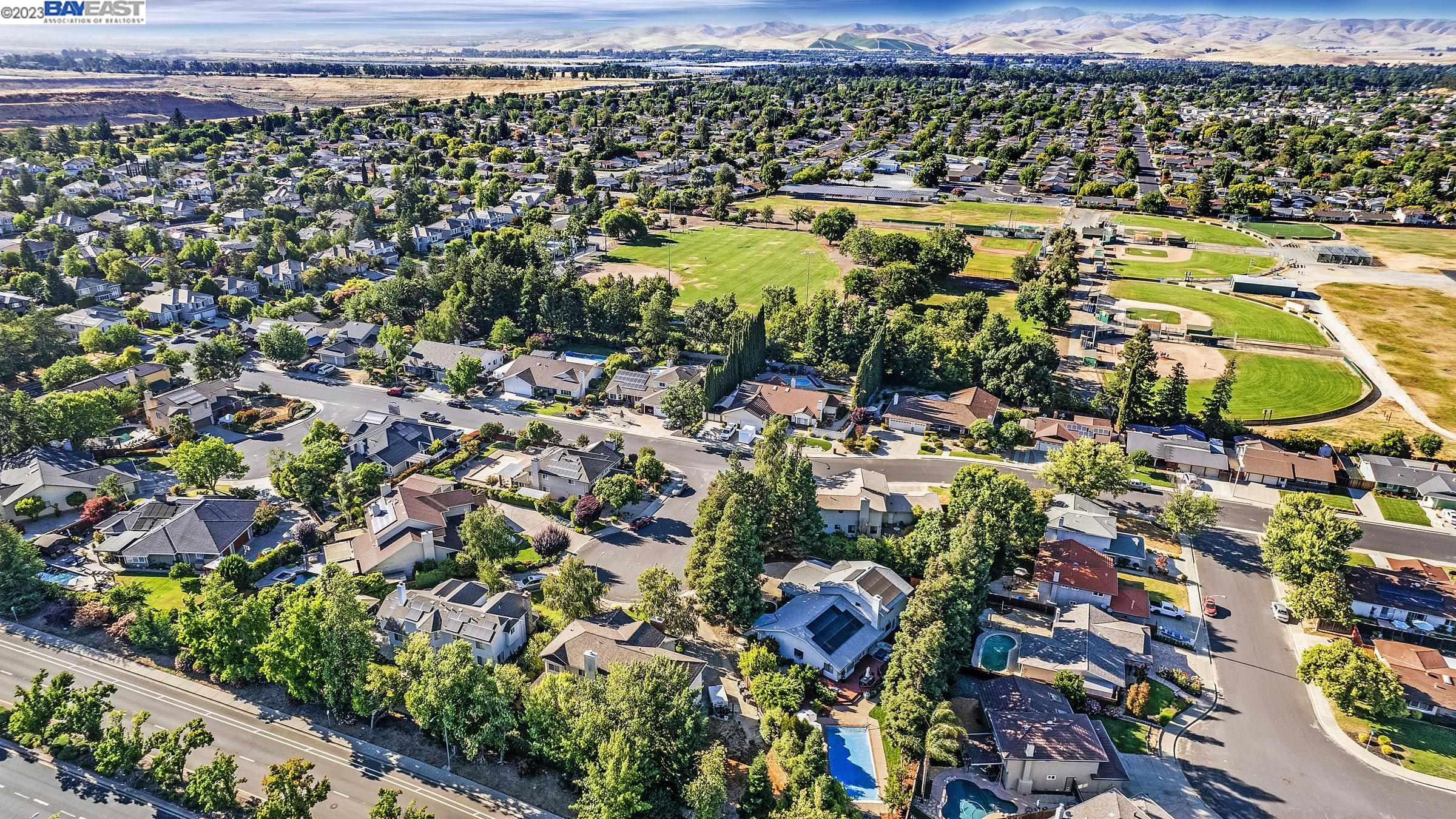 1579 Fontonett Place