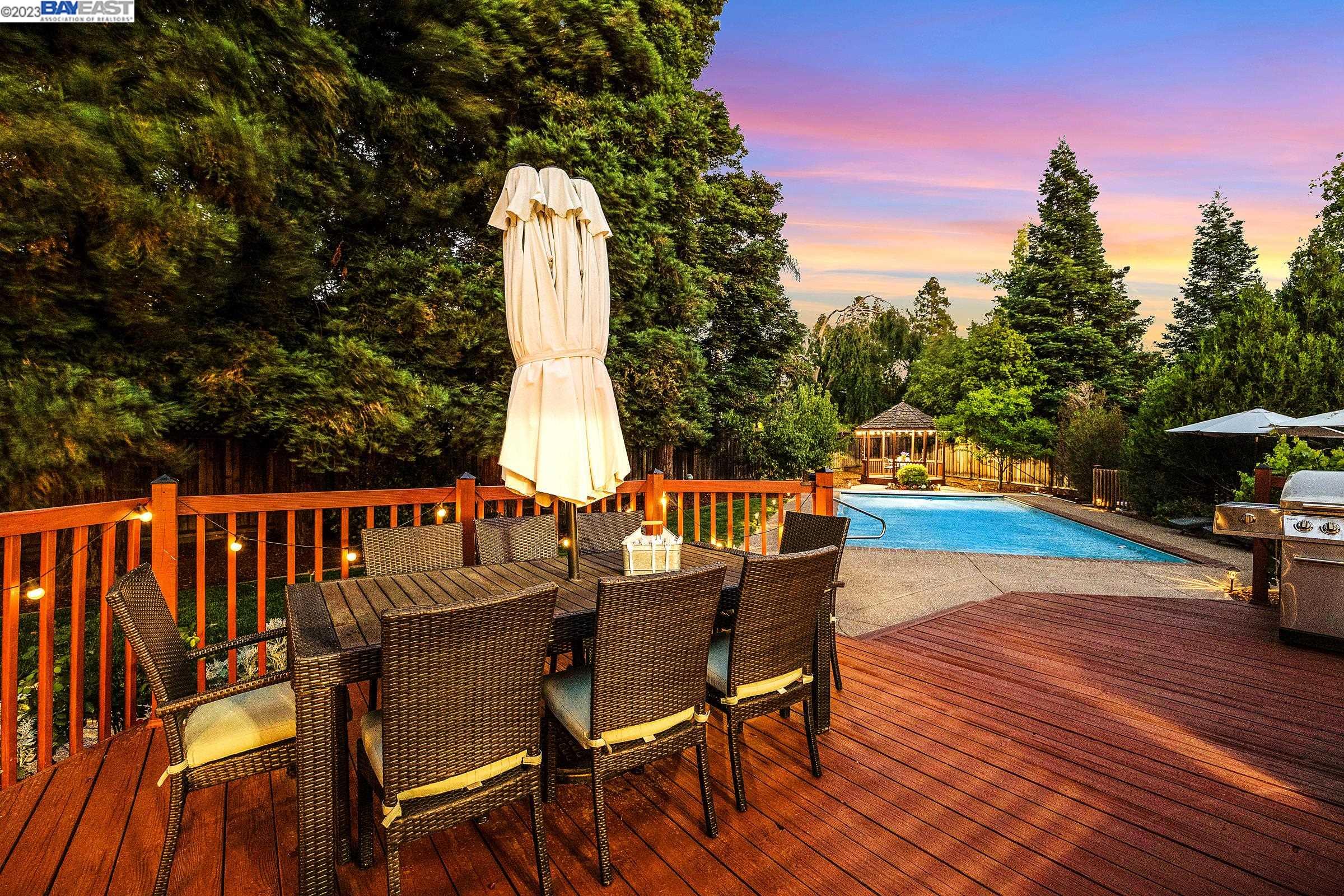 1579 Fontonett Place