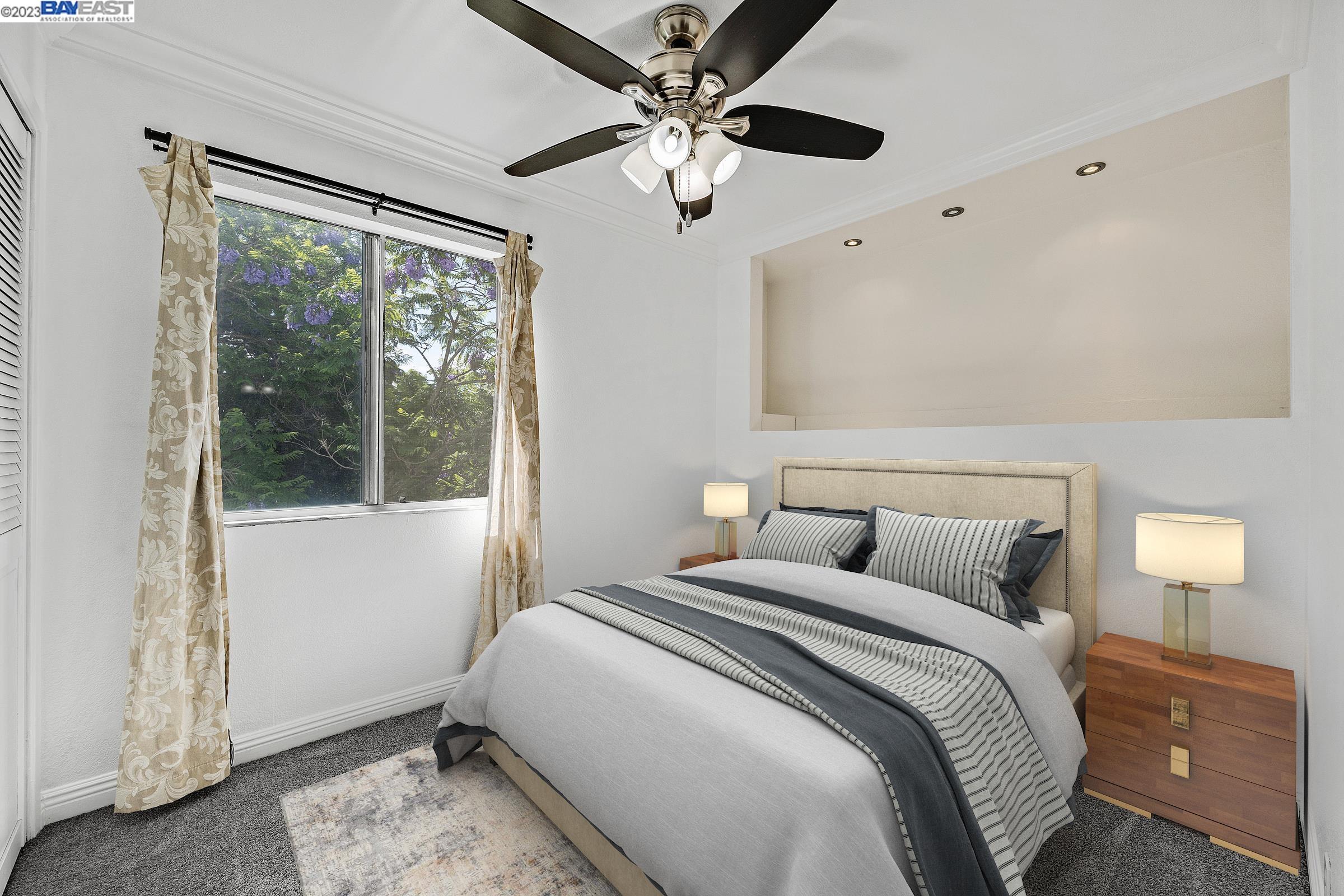 7400 Mountain Blvd # 3A