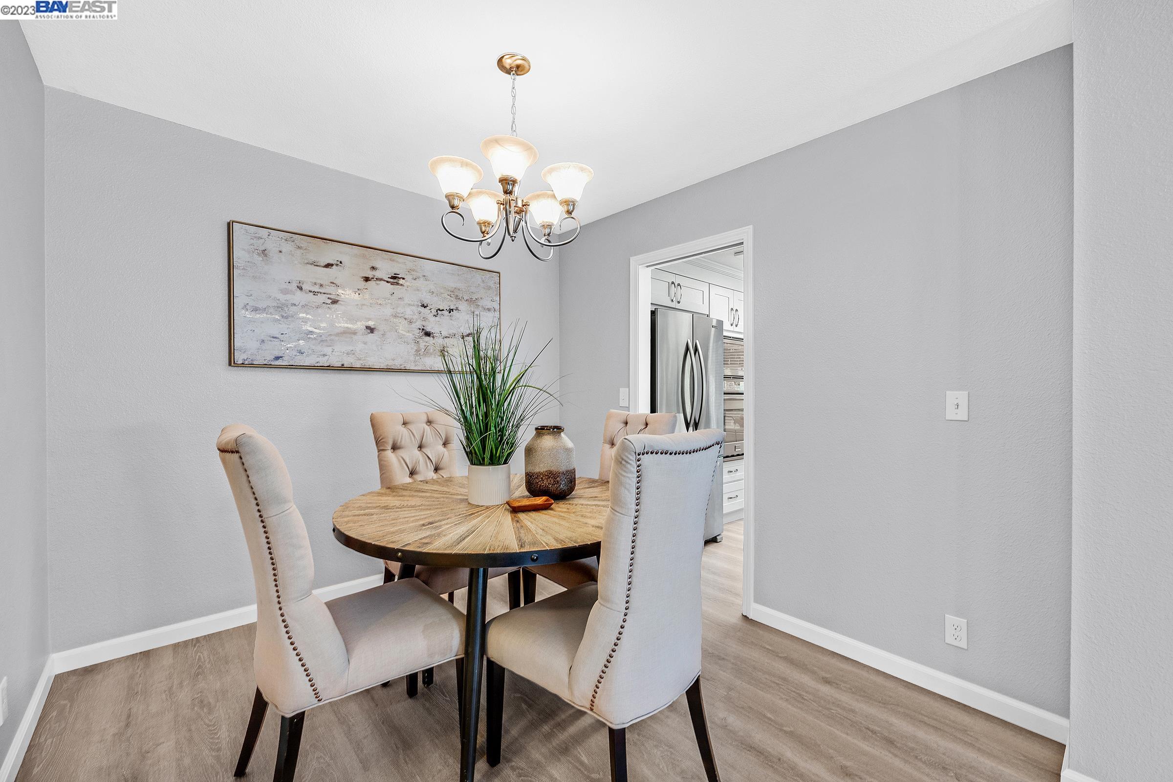 343 Charlotte Common