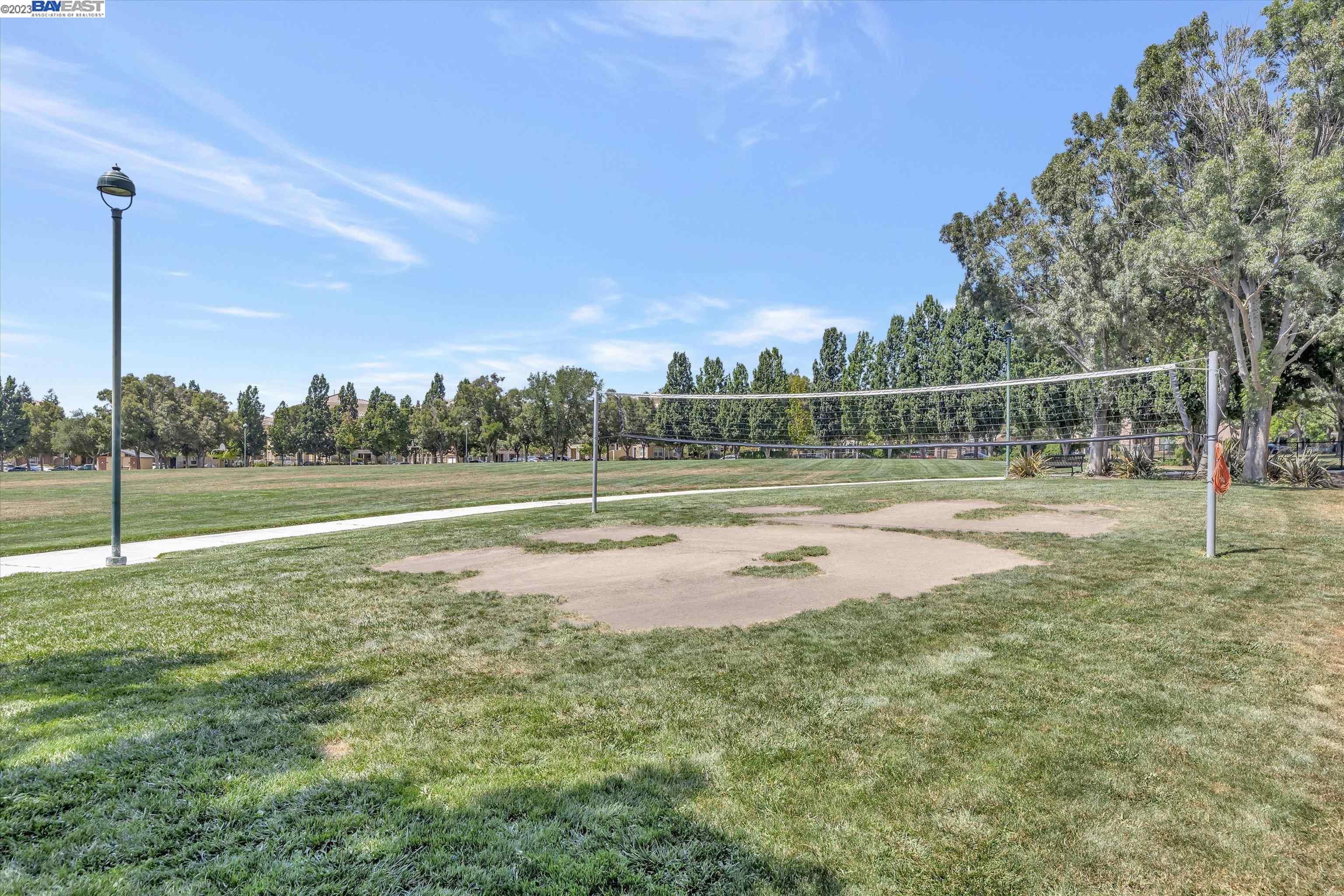 3290 Maguire Way # 223