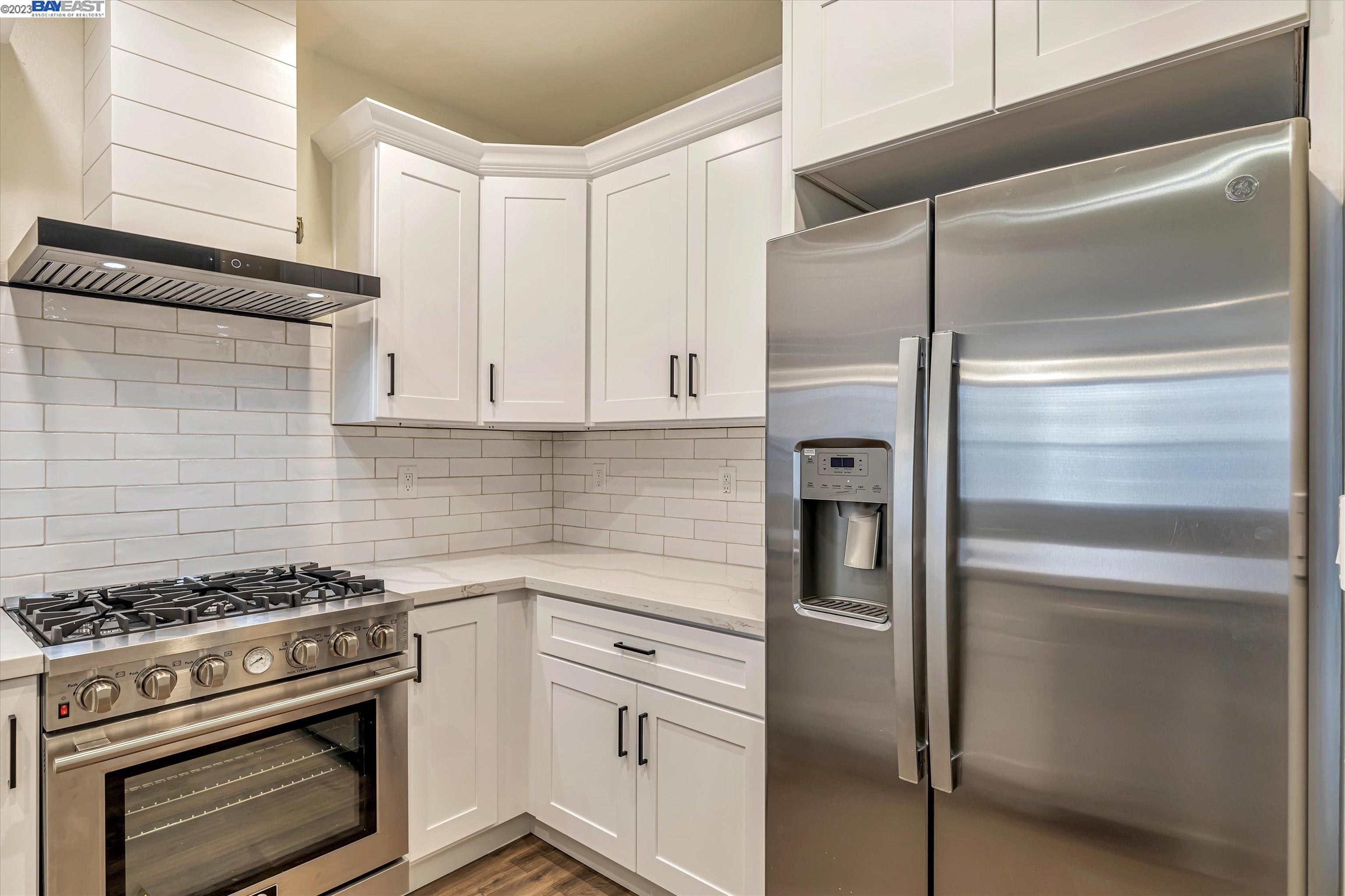 3290 Maguire Way # 223