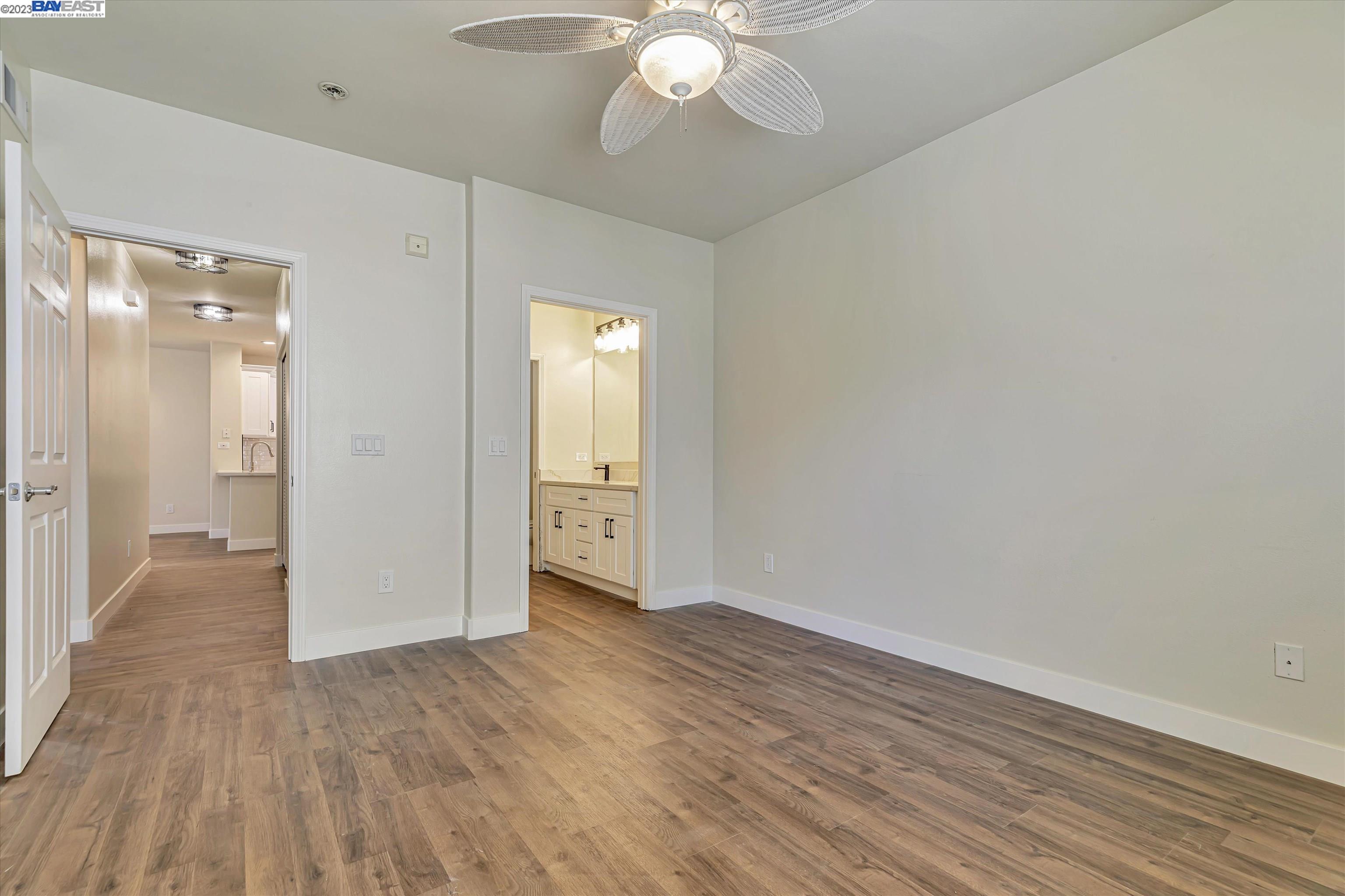 3290 Maguire Way # 223