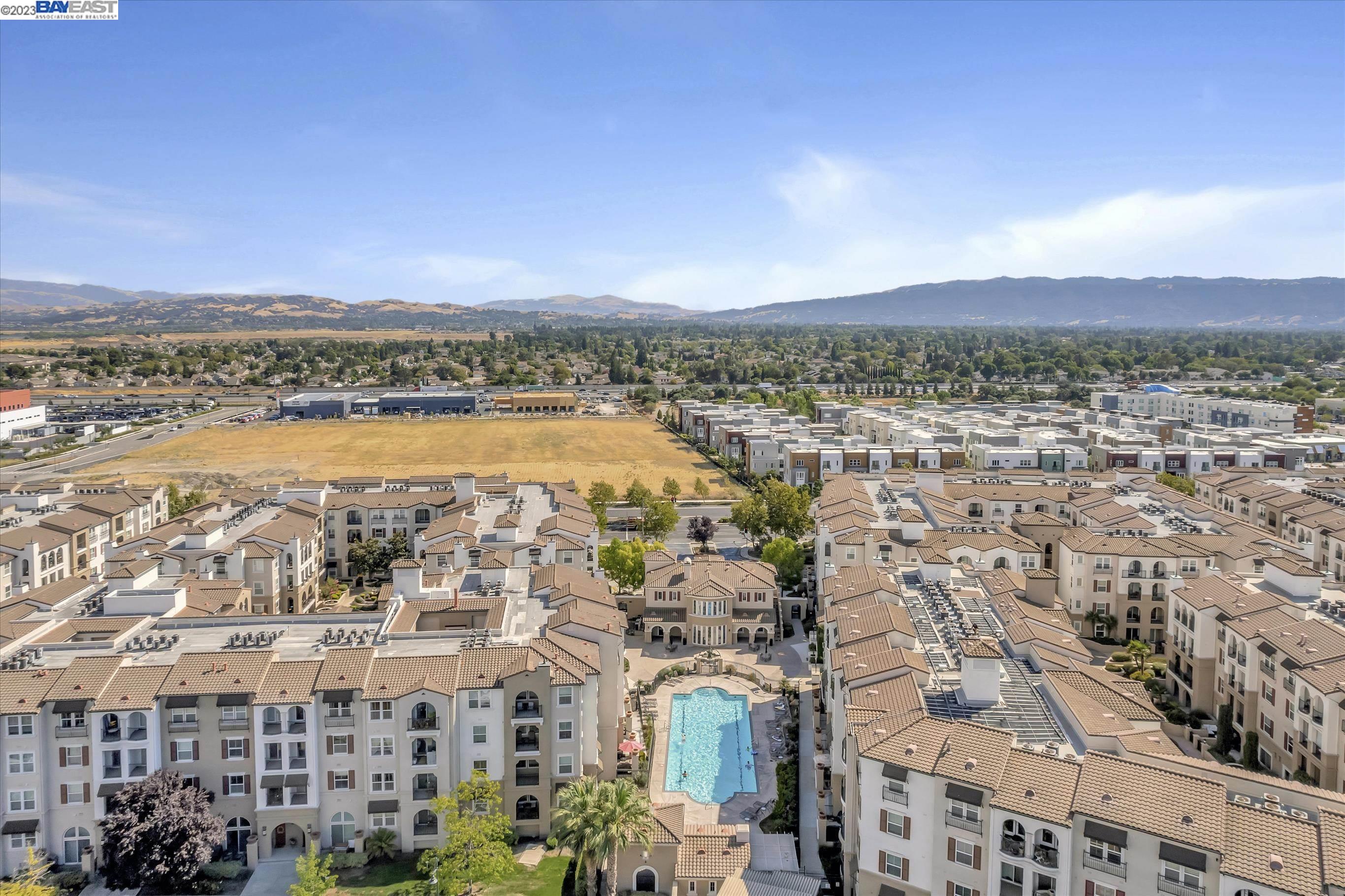 3290 Maguire Way # 223