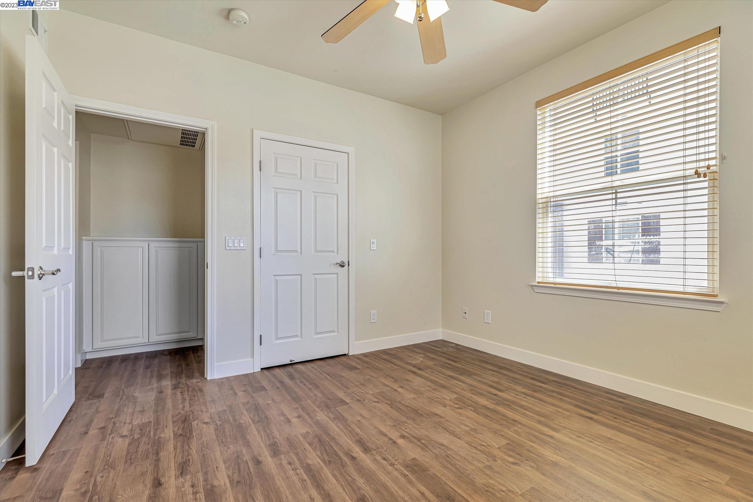 3290 Maguire Way # 223