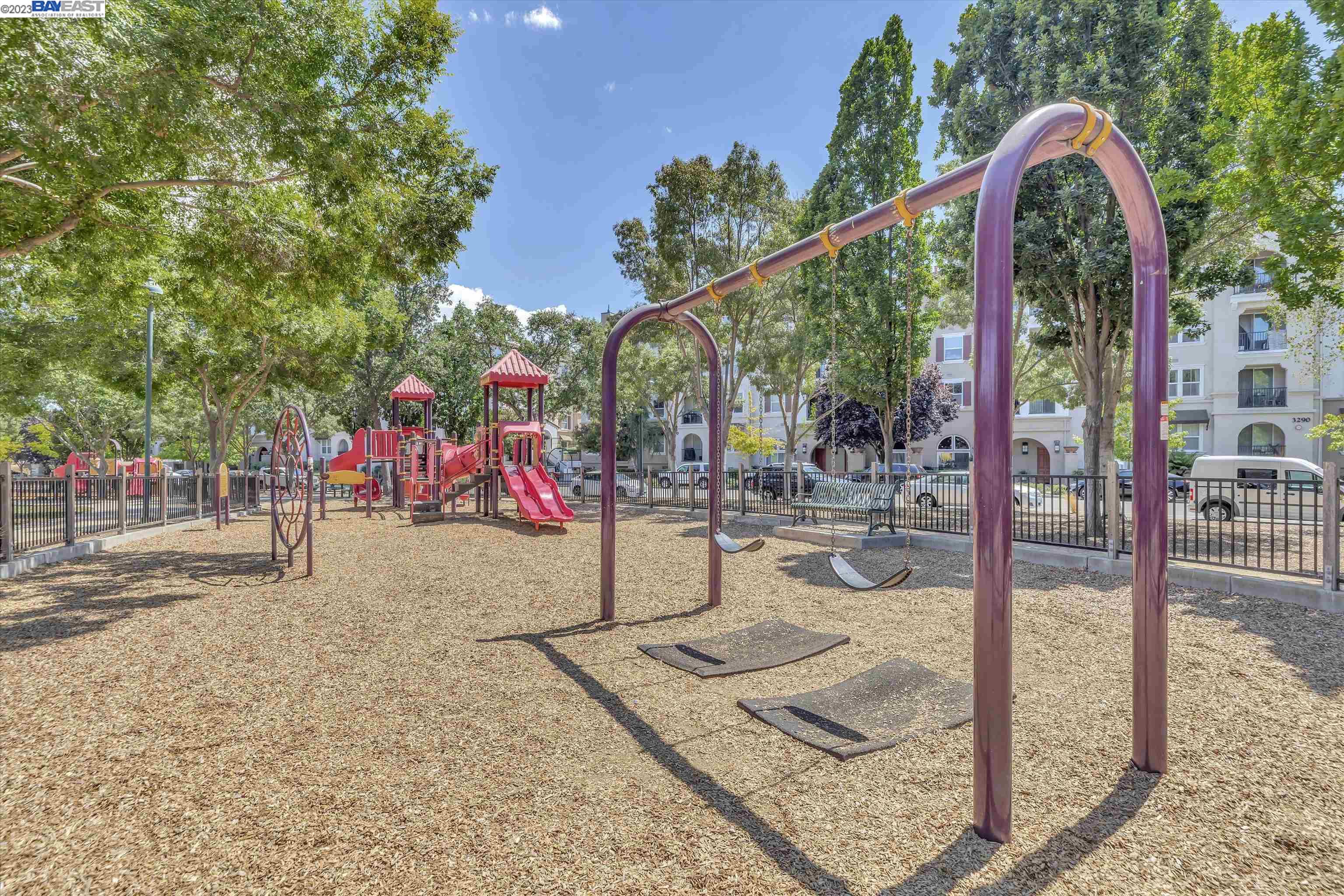 3290 Maguire Way # 223