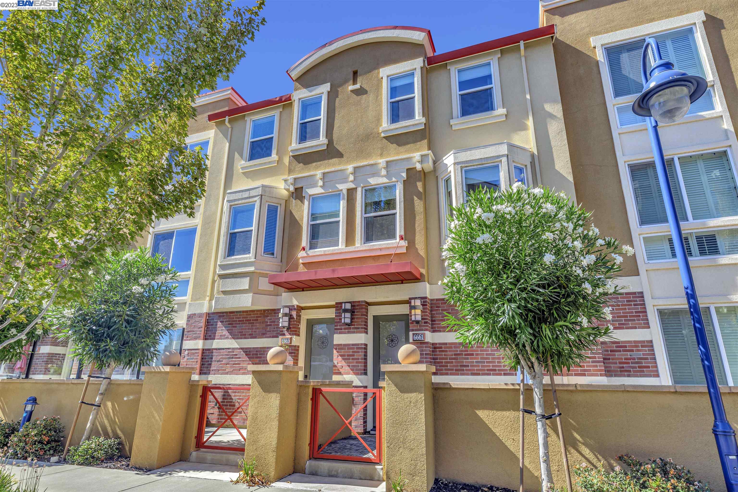 6661 Tralee Village Dr