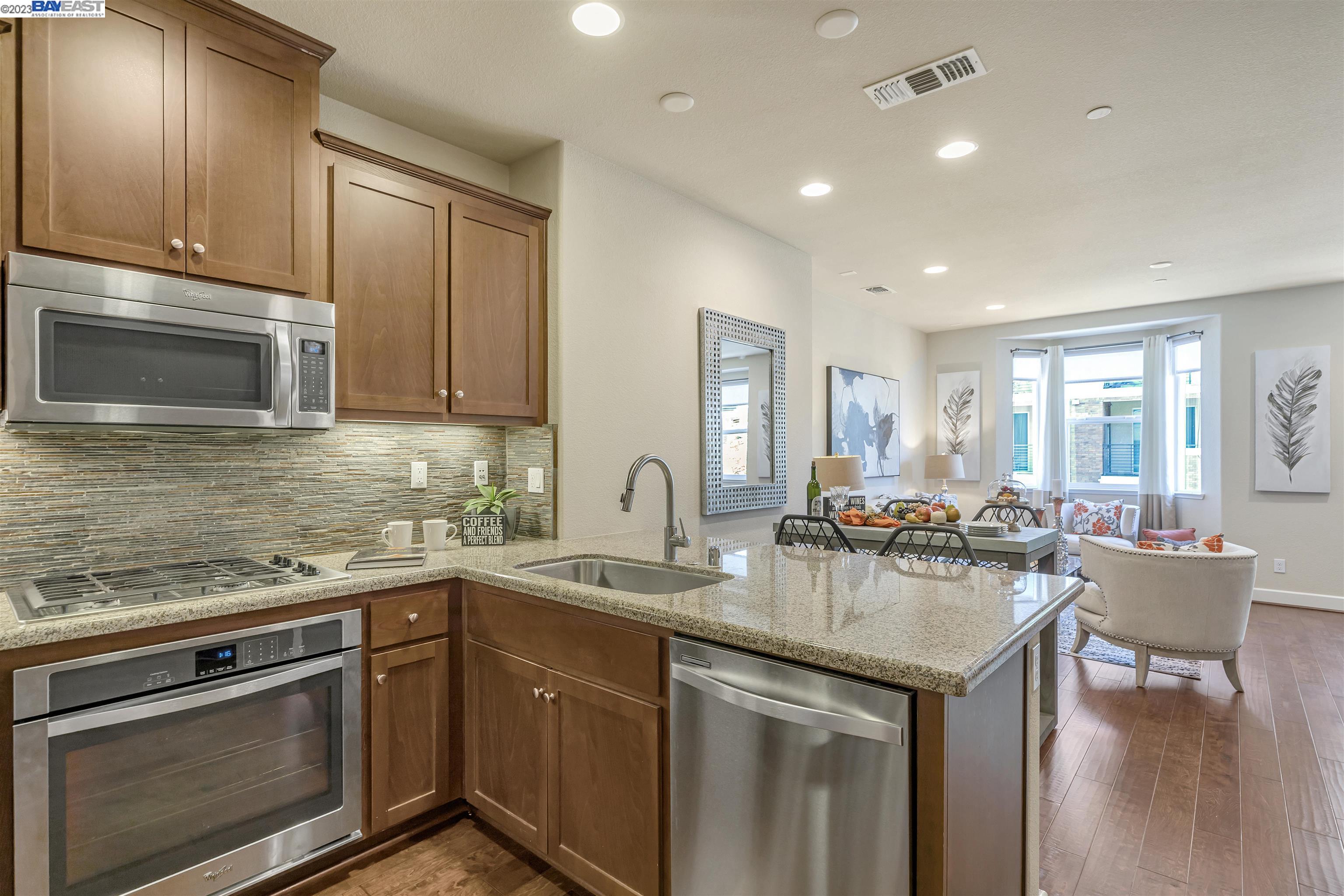 6661 Tralee Village Dr