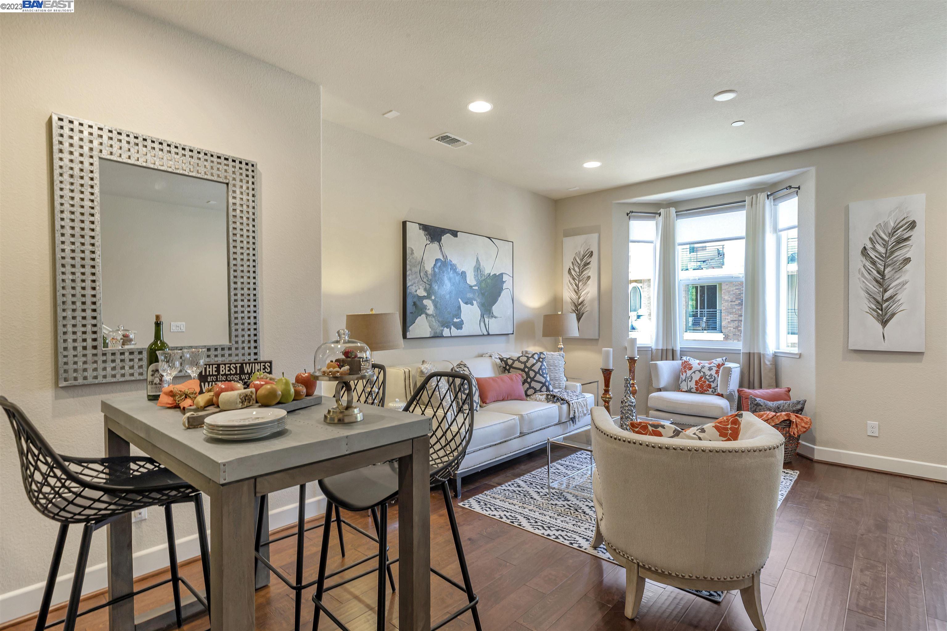 6661 Tralee Village Dr