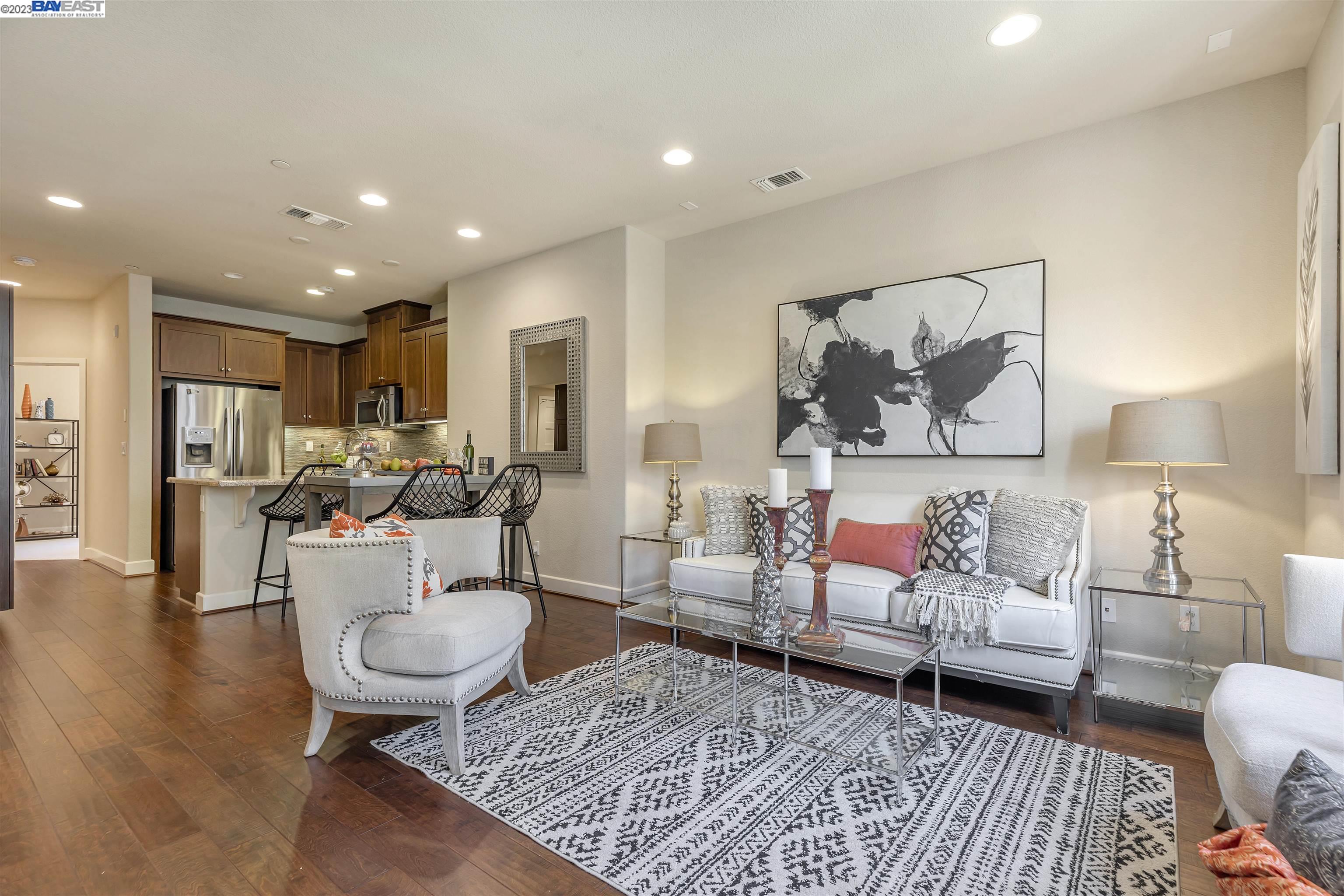 6661 Tralee Village Dr