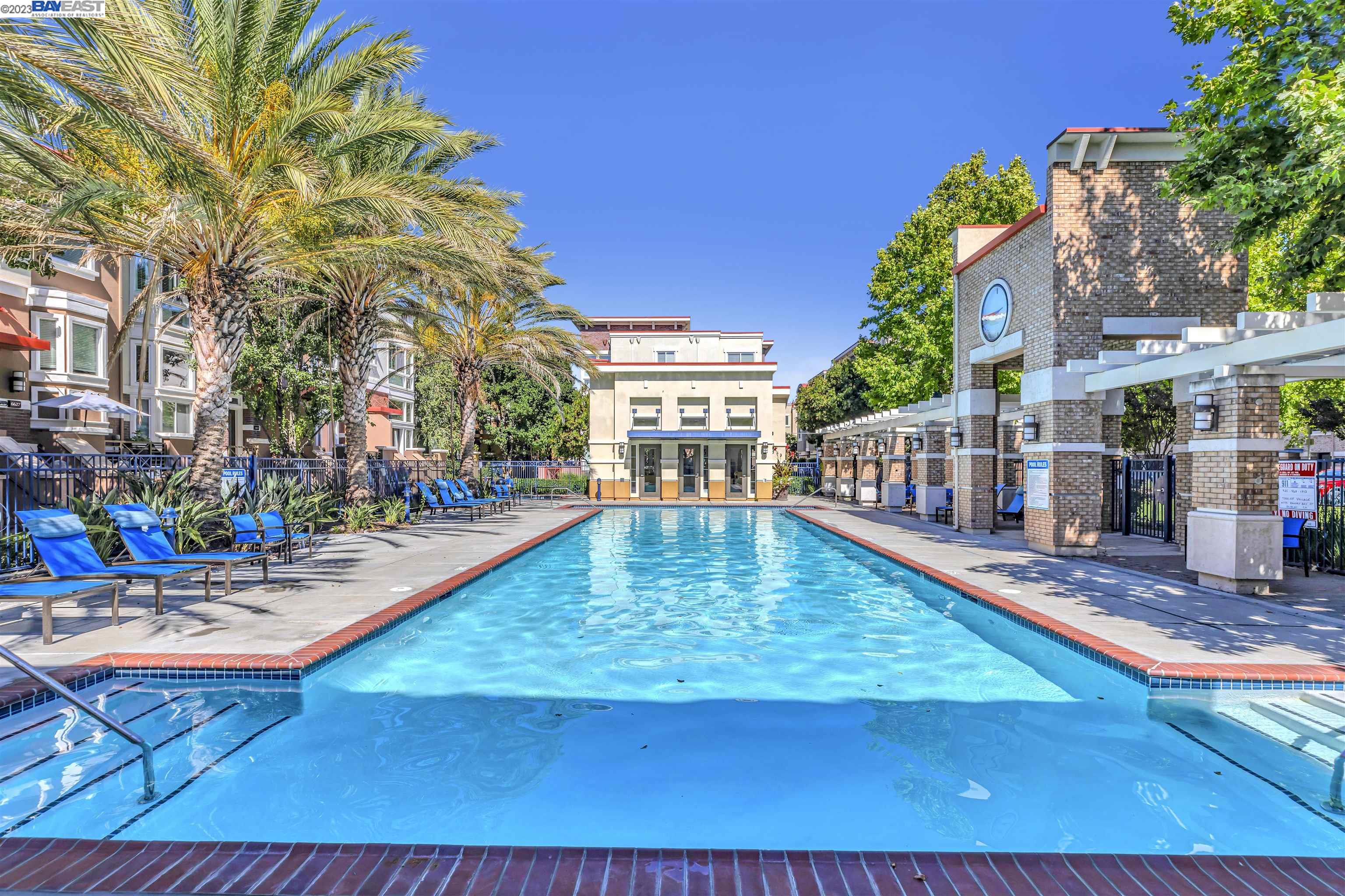 6661 Tralee Village Dr