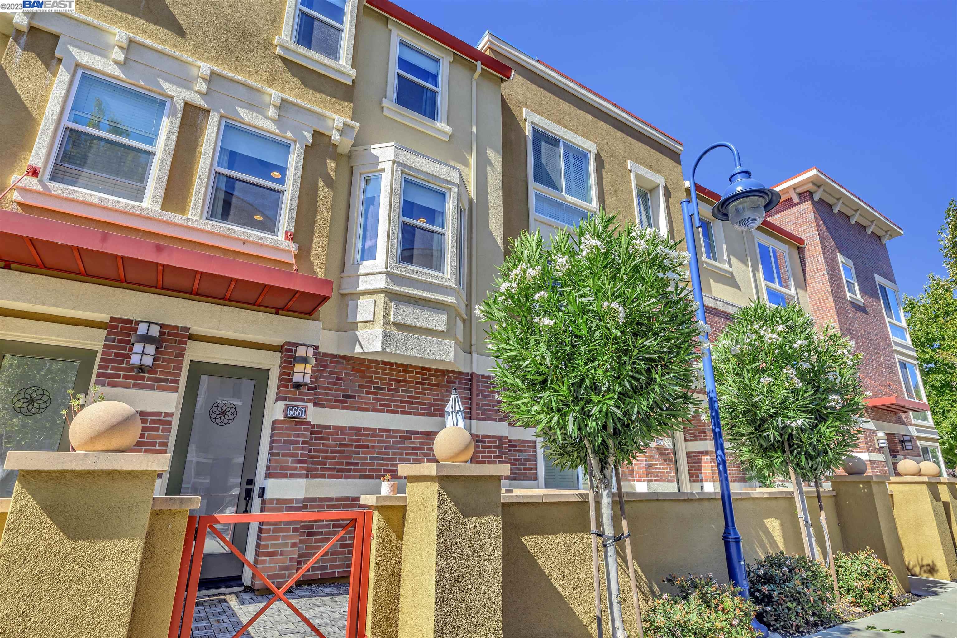 6661 Tralee Village Dr