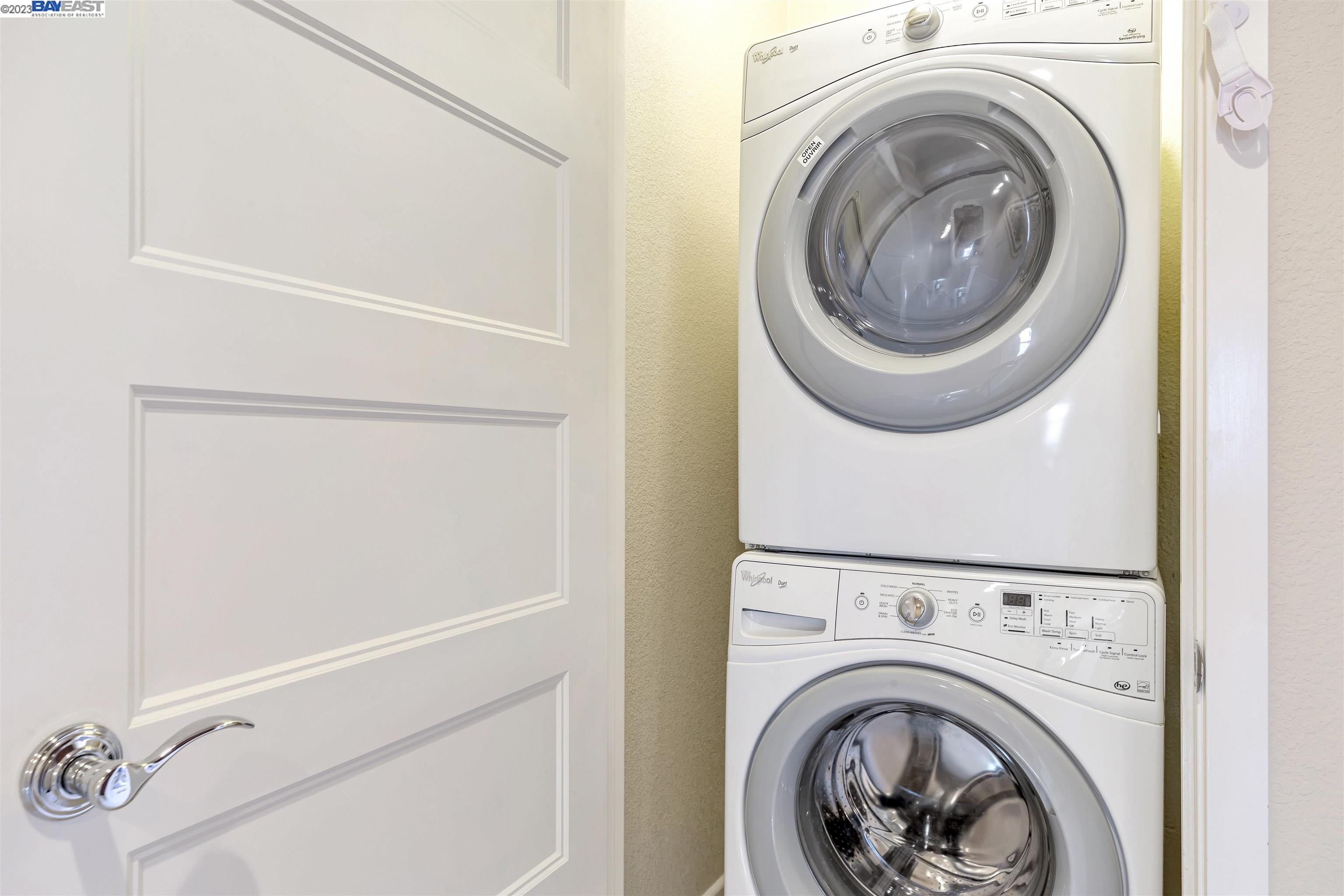 6661 Tralee Village Dr