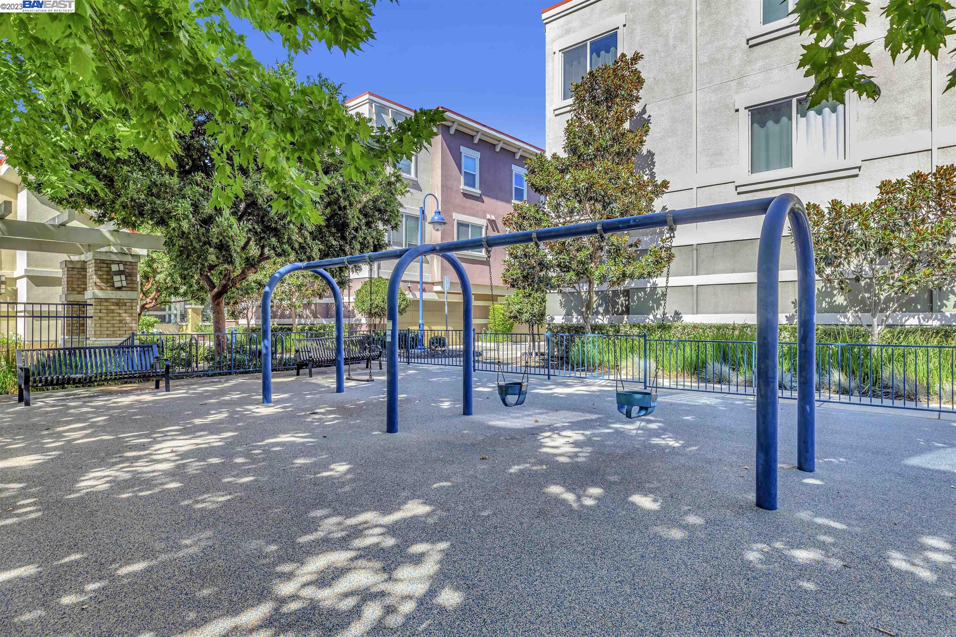 6661 Tralee Village Dr