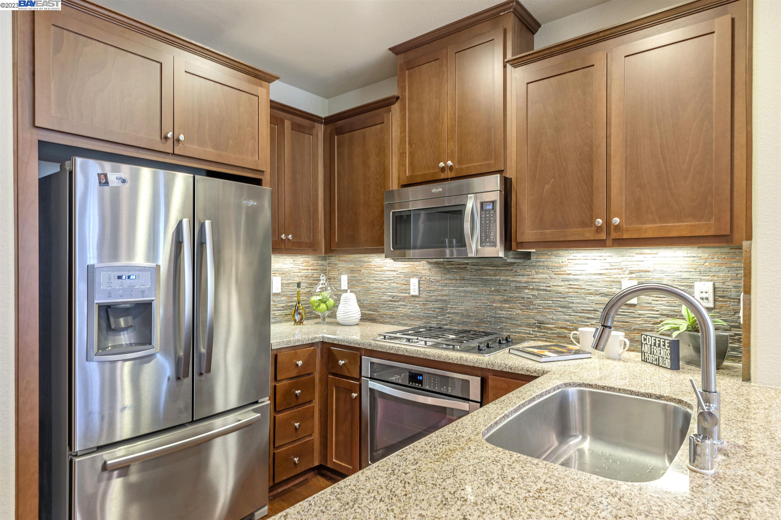 6661 Tralee Village Dr