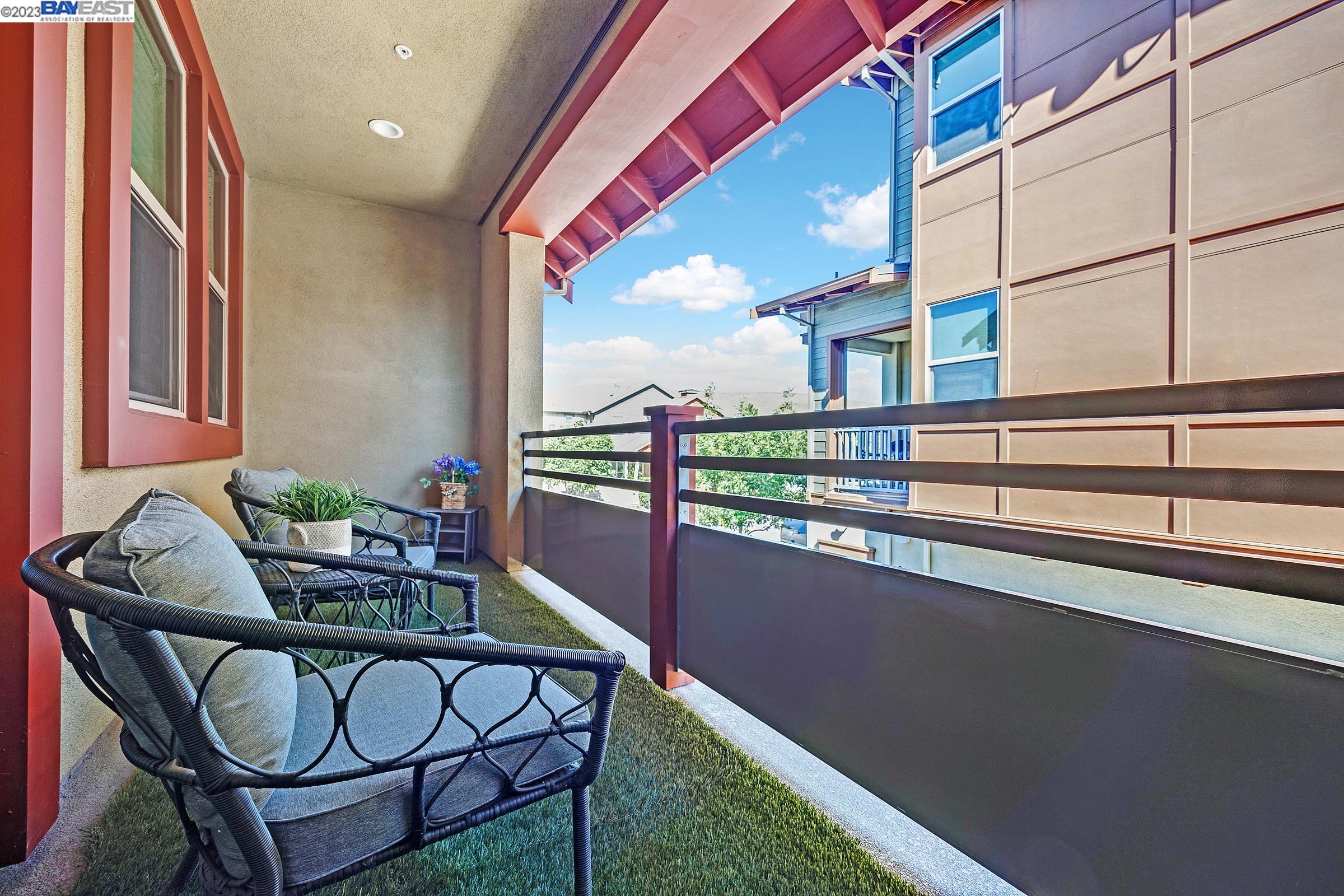 689 Sandalwood Drive # 1