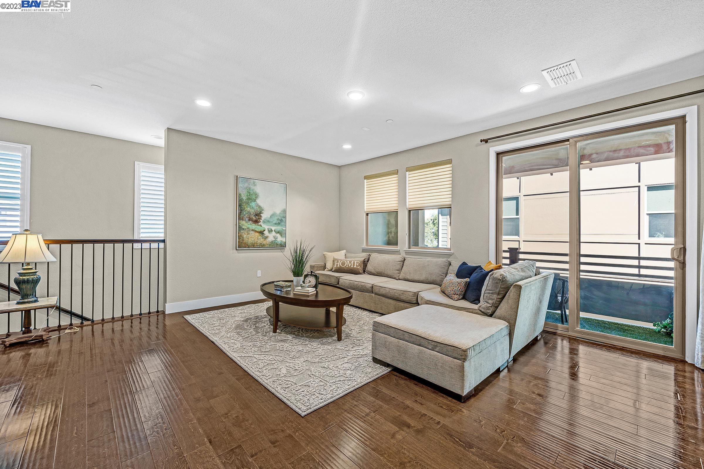 689 Sandalwood Drive # 1