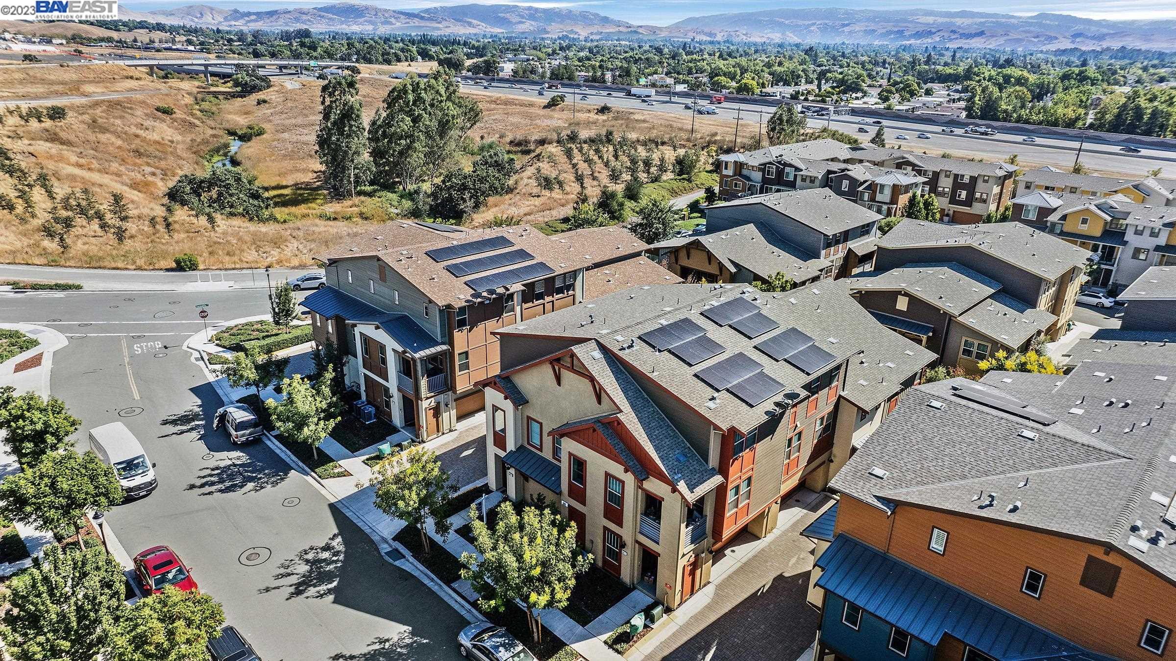 689 Sandalwood Drive # 1