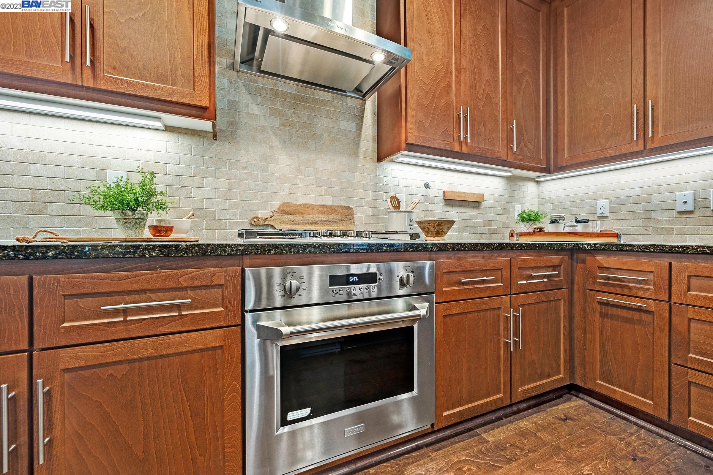 689 Sandalwood Drive # 1